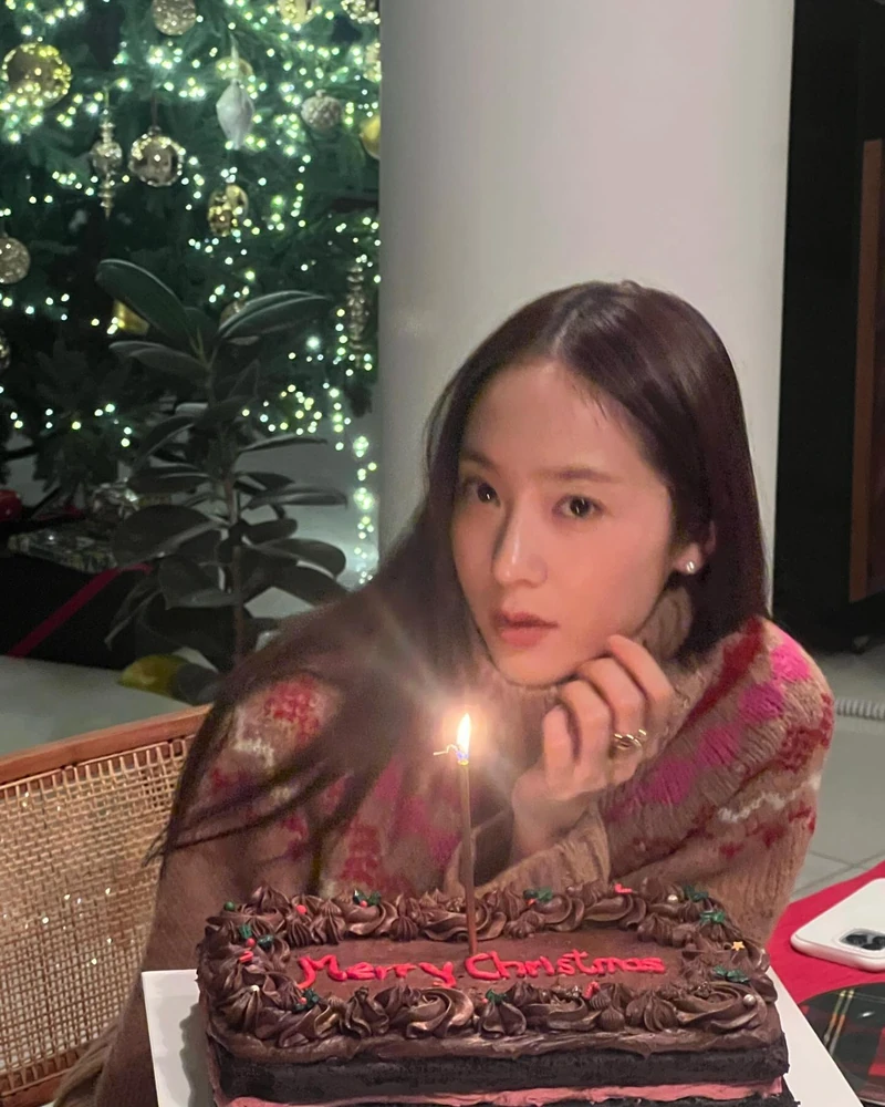 셀럽의 크리스마스는 어땠을까?🎅🏻
속아줄테니까 다시 돌아와주라 @크리스마스..🎄🥹 이미지3