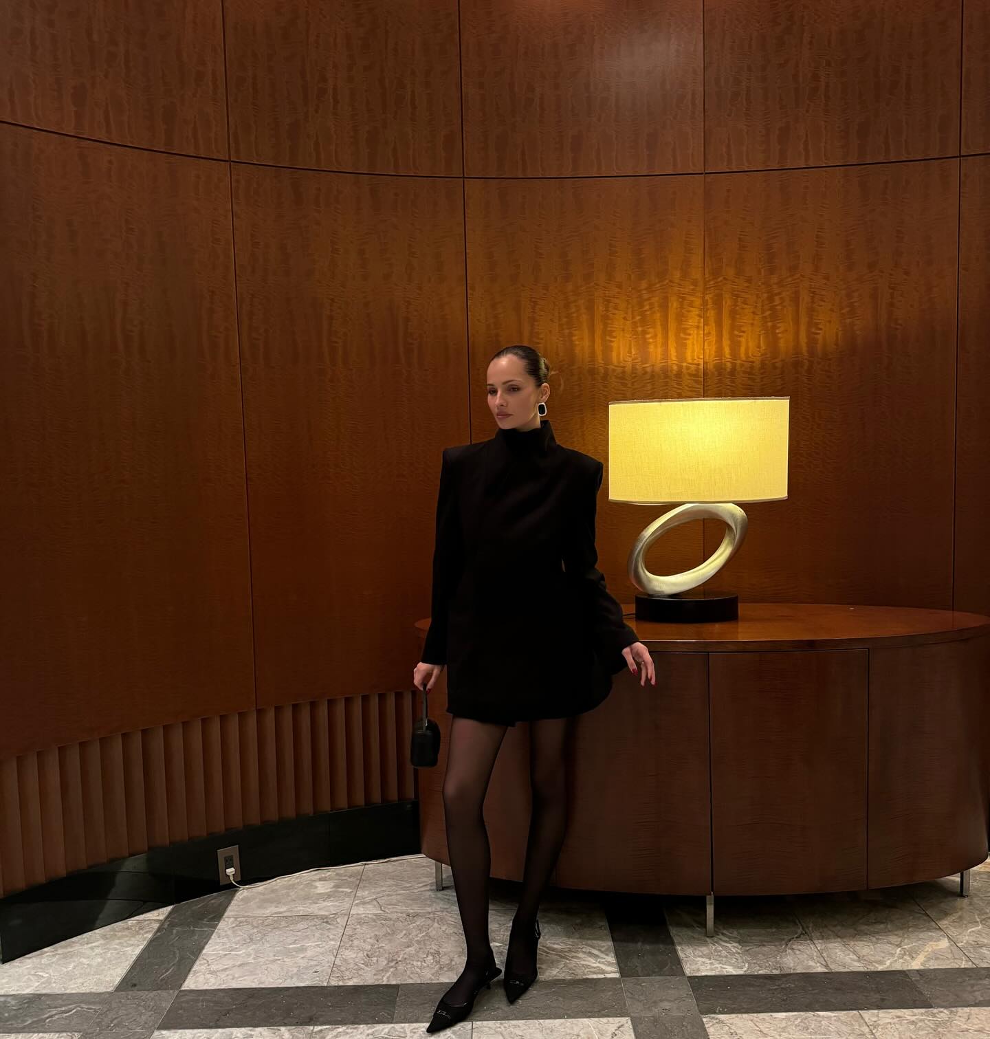 연말엔 무드있게🖤😎블랙 터틀텍 이미지3