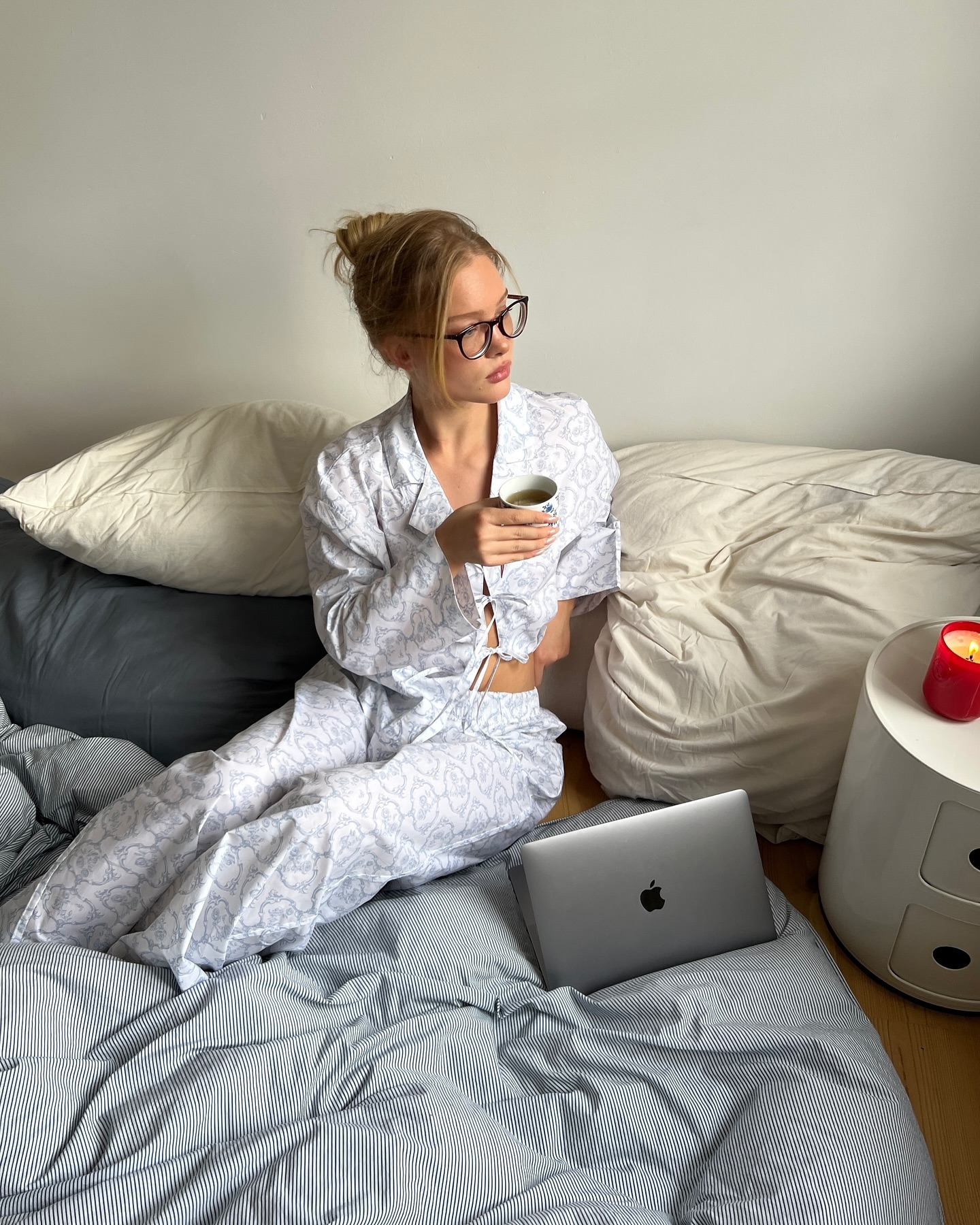 휴일엔 코지한 파자마룩 국룰🛏️🤍 이미지2