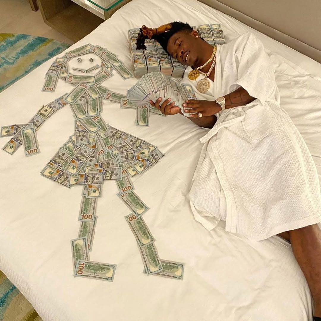 새해에 이렇게 벌게 해주세요💸 이미지