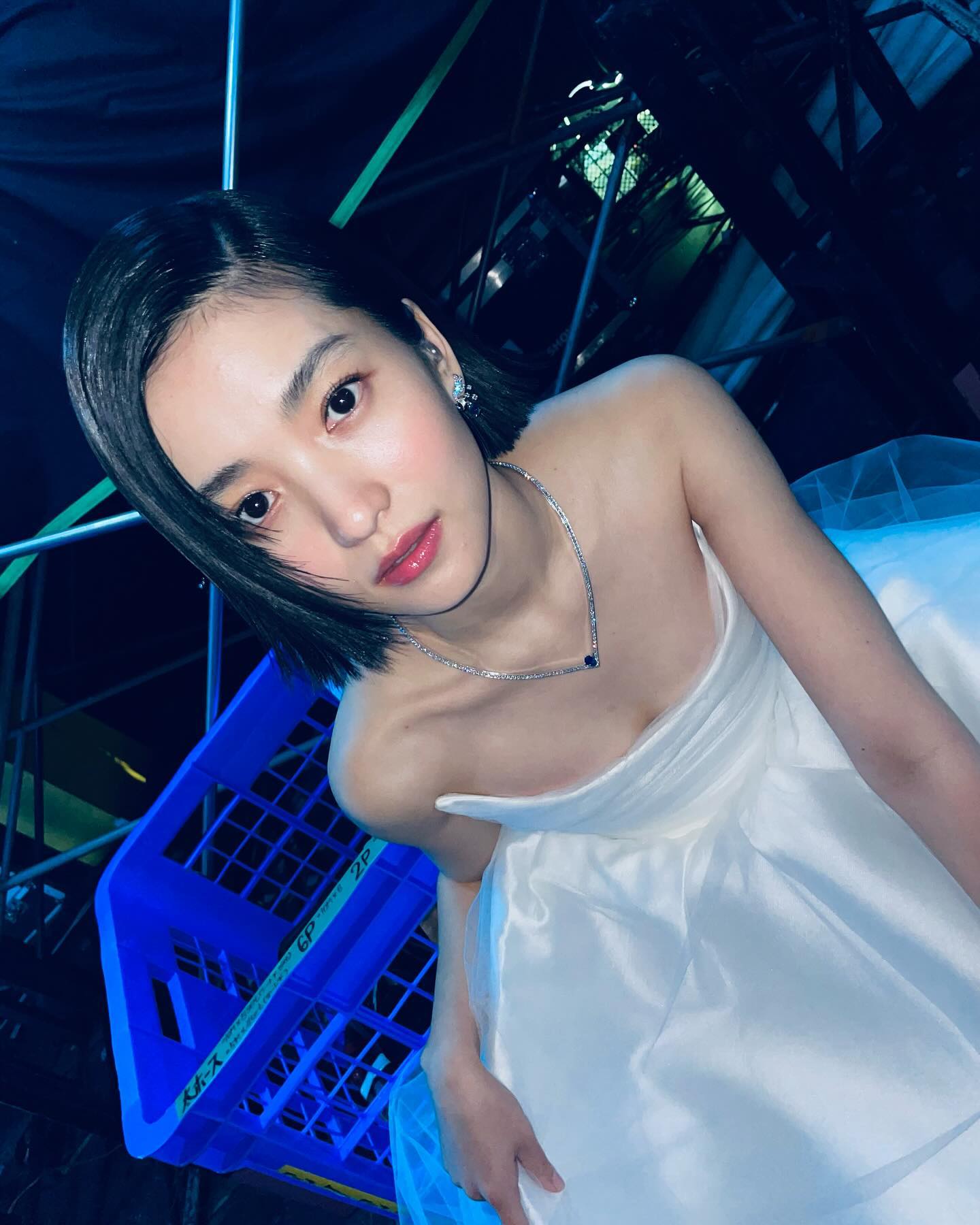 안광이 매력적인 대표 셀럽 7👀
성형으로는 절대 따라할 수 없는, 빛나는 눈빛을 가진 셀럽들 모아보기❤️ 이미지7