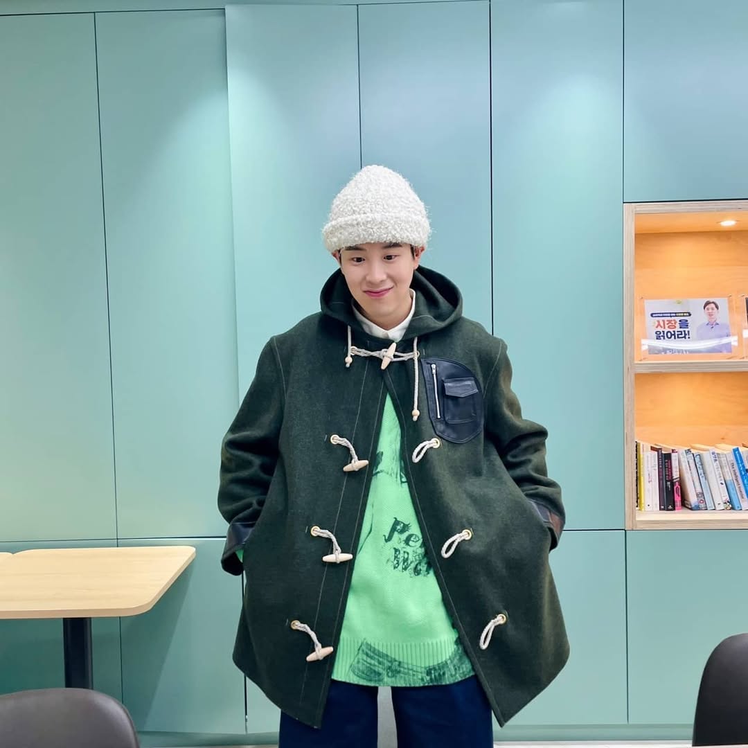 훈훈하게 떡볶이 코트로🍡🧥 이미지6