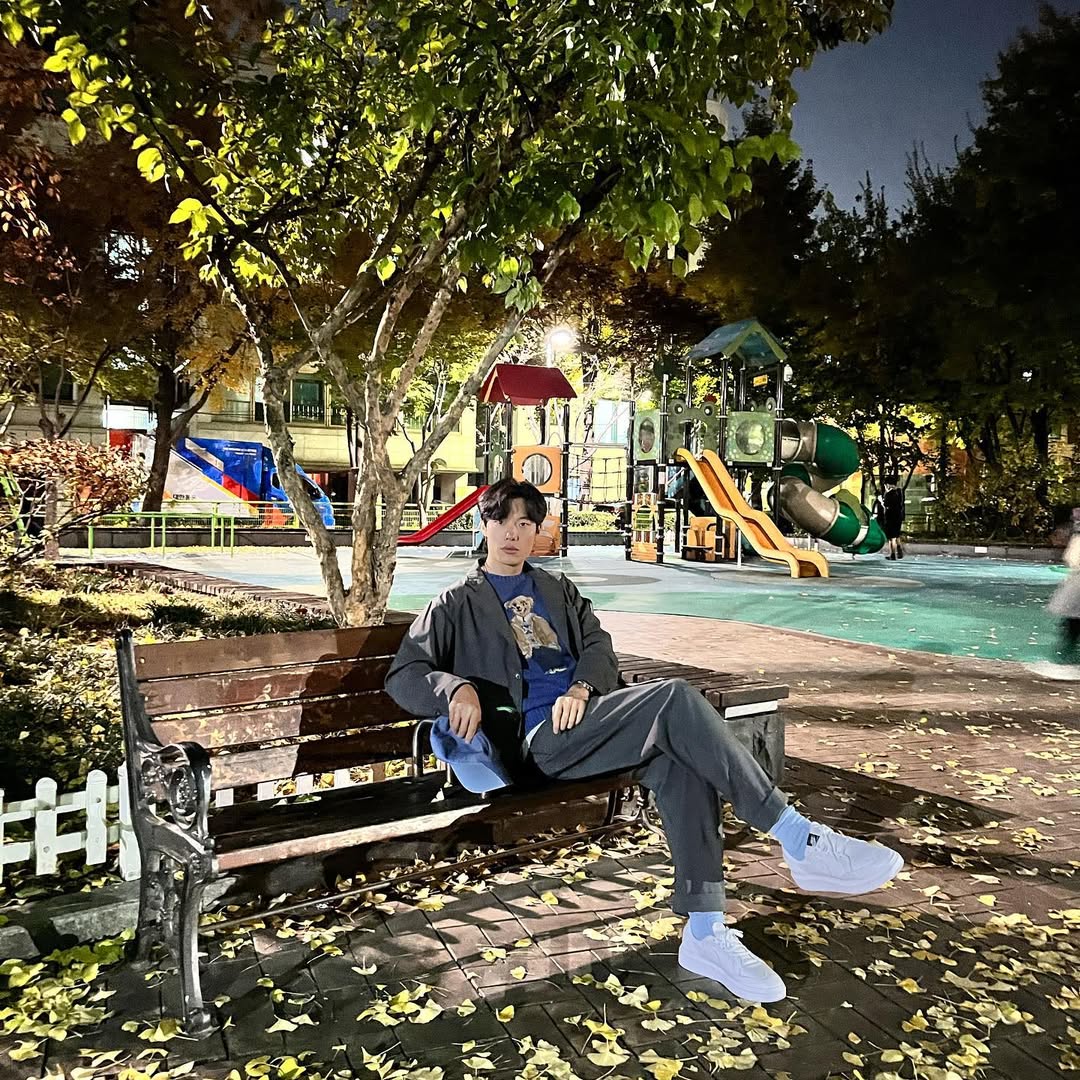 폴로니트 소화력 좋은 류준열🧶 이미지4