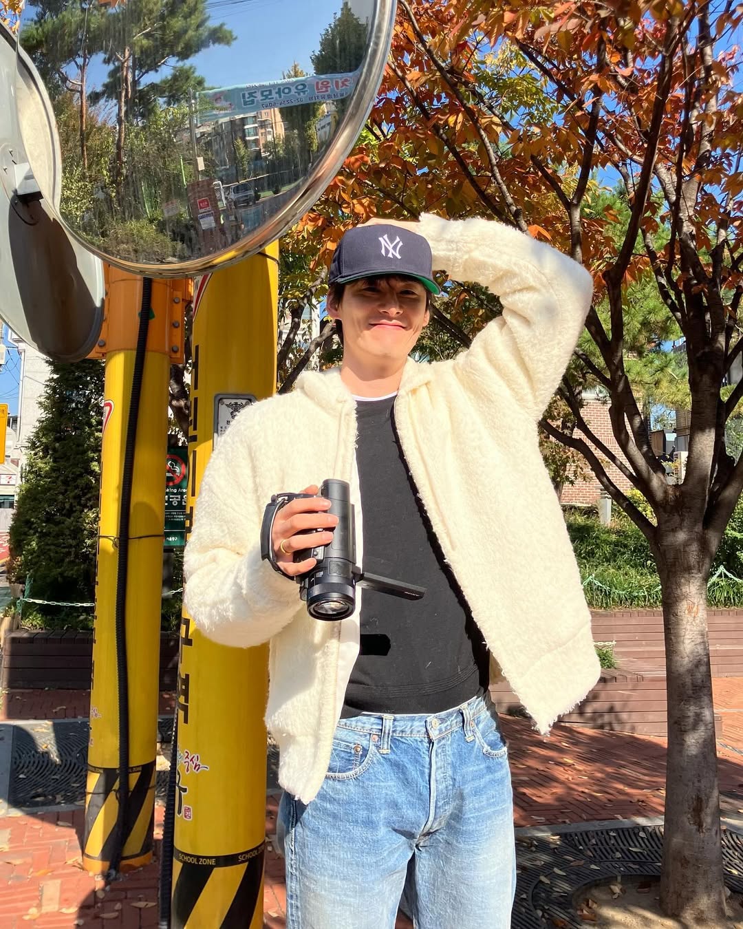 연청엔 화이트로👖 이미지2