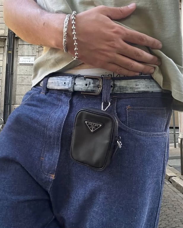 영롱한 역삼각형🔽 이미지2