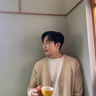 훈훈하게 가디건으로🧶 이미지