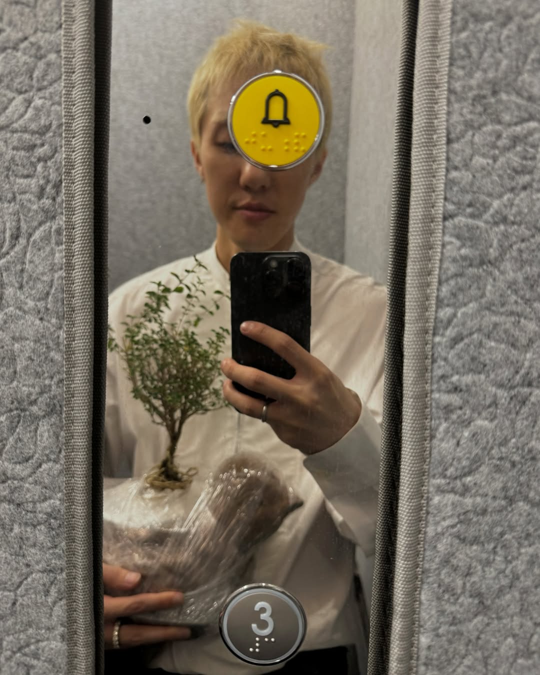 엘베샷은 못 참지🤳🏼 이미지