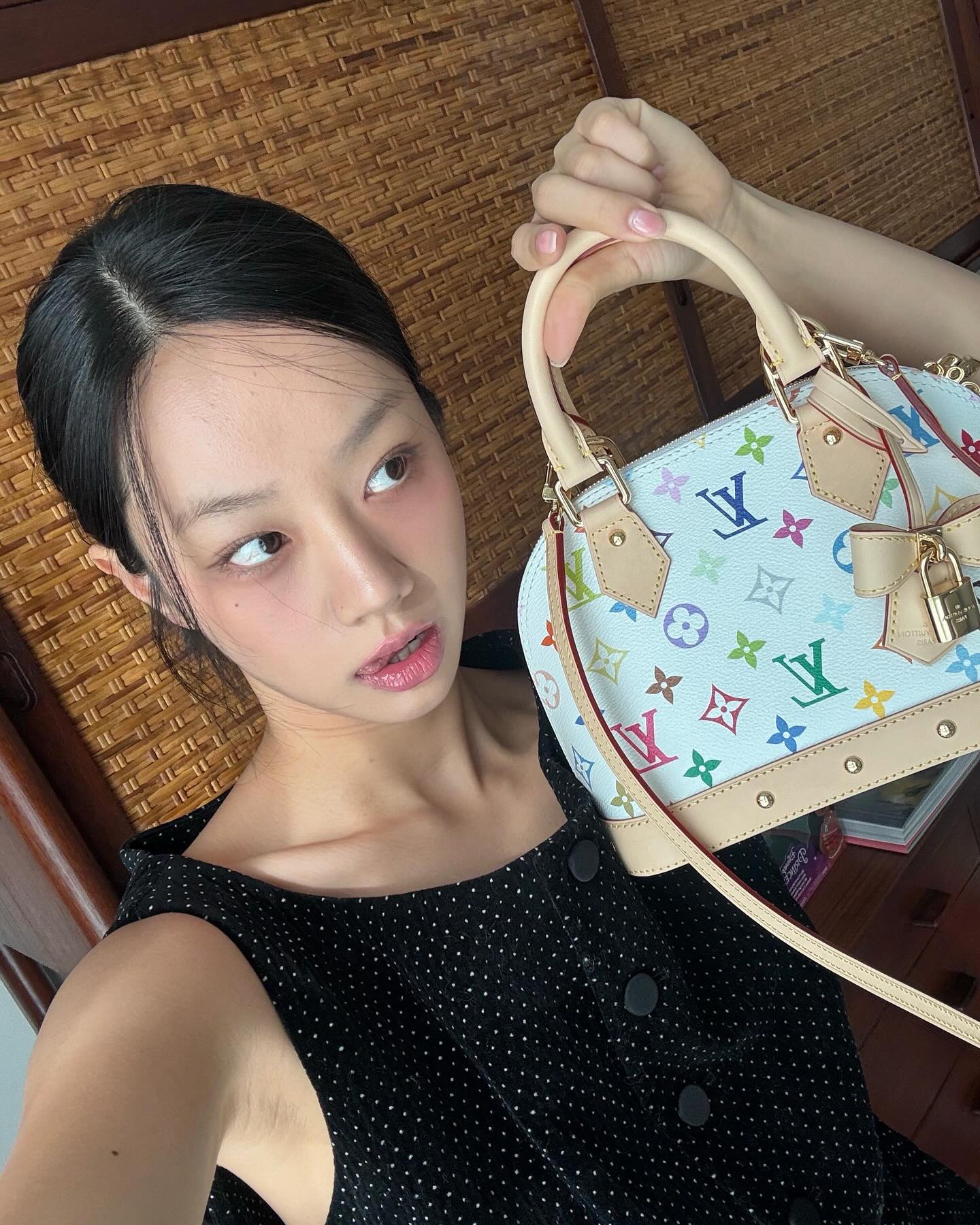 루이비통 무라카미, 실물 구경🔍 이미지