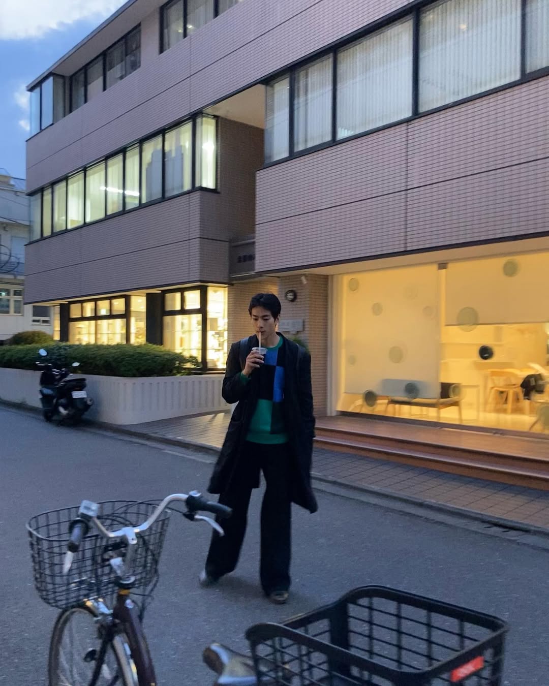 커피 한 잔 할래요~?☕️ 이미지