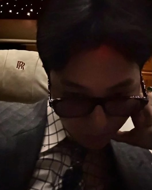 지드래곤의 롤스로이스💸 이미지4