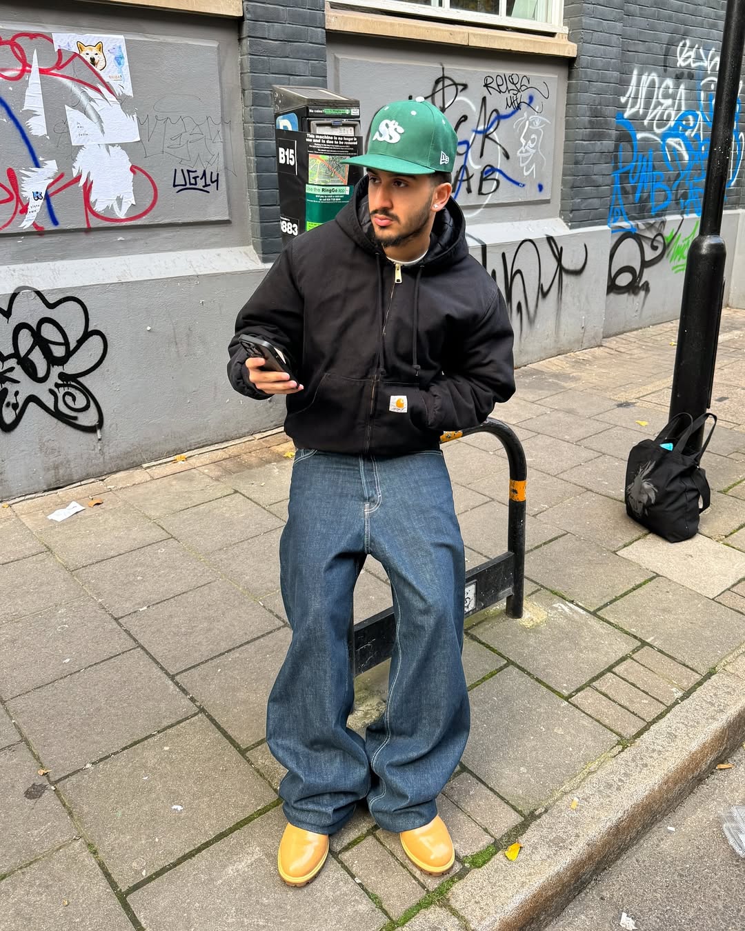 겨울 버티는 칼하트 후드집업🔨 이미지