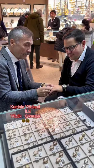 반지 안 빠질 땐 따라 해보자💍✔️ 이미지