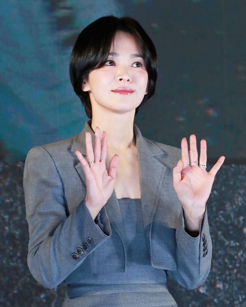 혜교언니 숏컷 가이드🩶감사합니다 이미지4