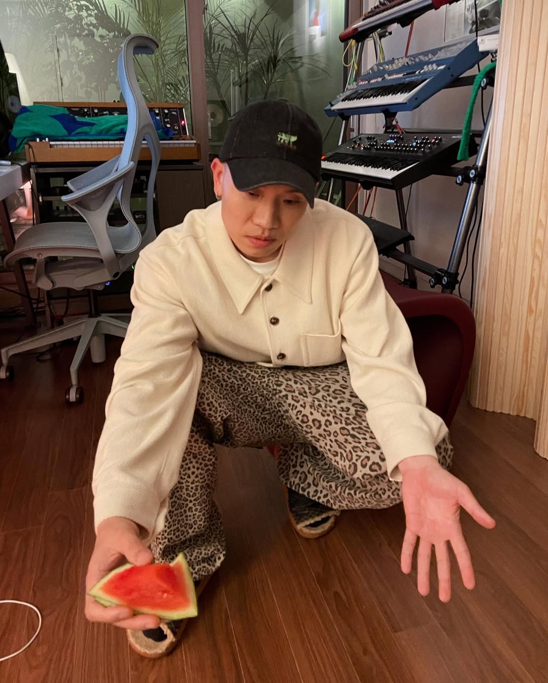 개코형의 볼캡 사랑🤟🏻 이미지