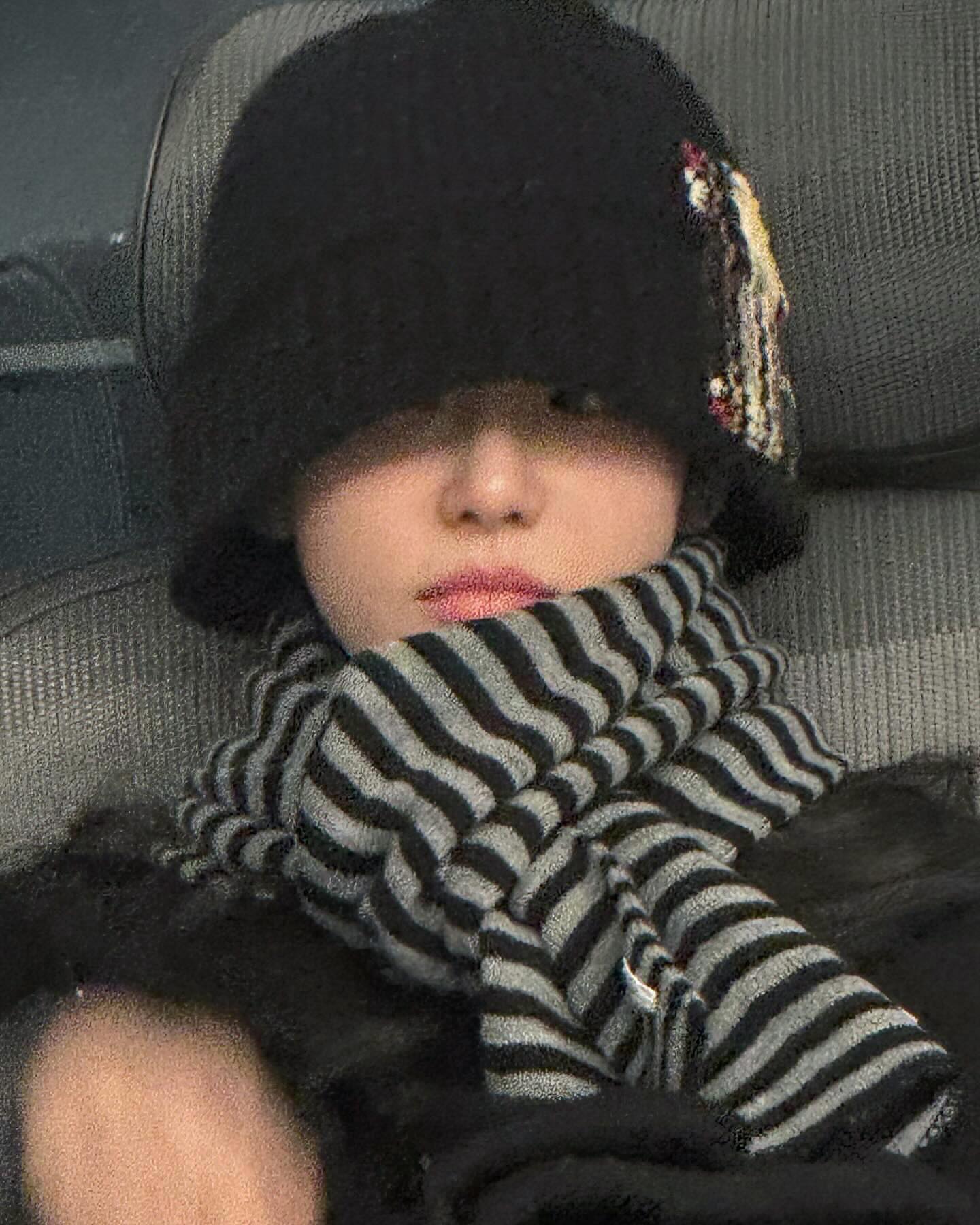 핏한 비니가 안어울린다면?
얼굴이 작아 보이는 통 큰 비니로 Pick✔️ 이미지2