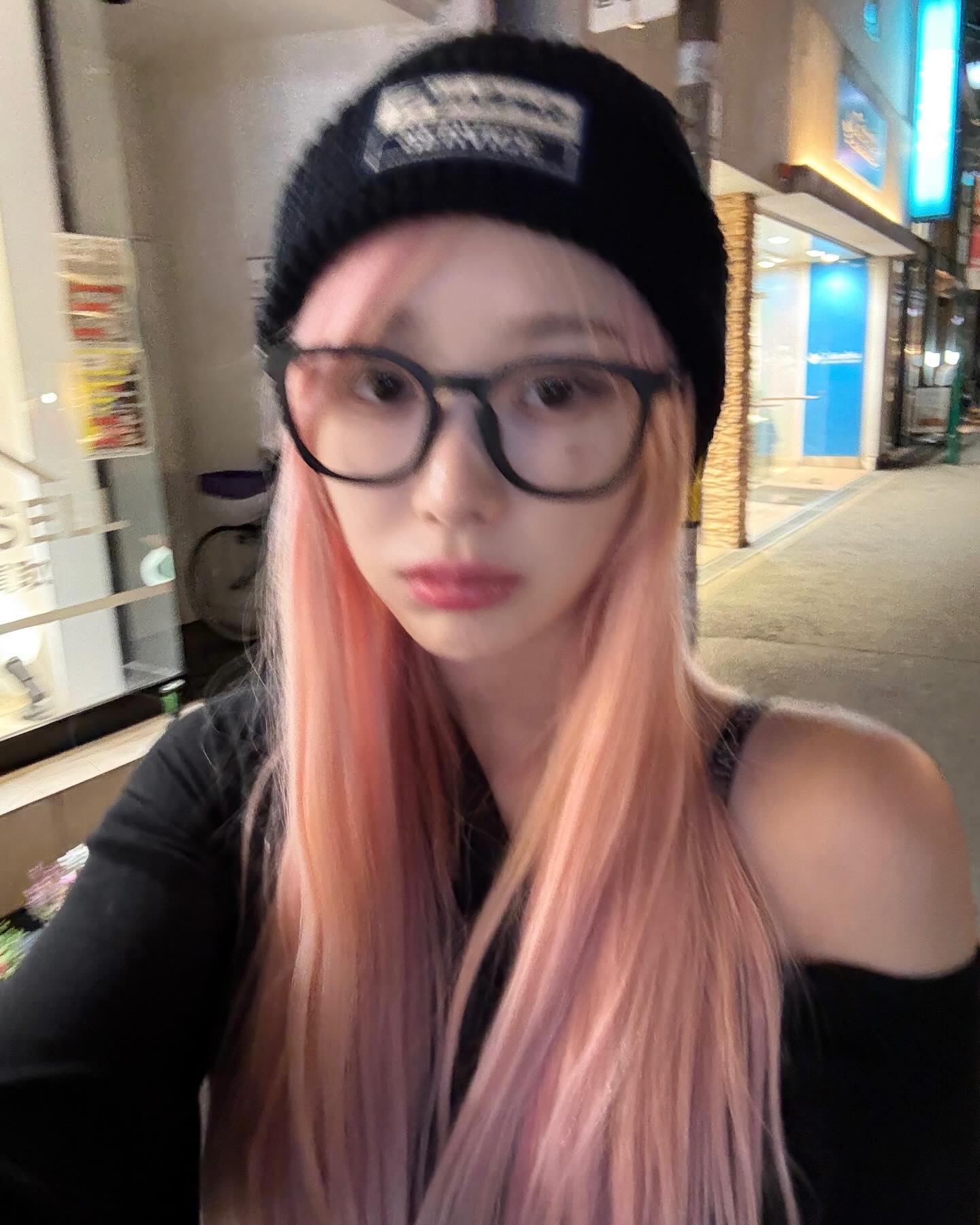 핏한 비니가 안어울린다면?
얼굴이 작아 보이는 통 큰 비니로 Pick✔️ 이미지7