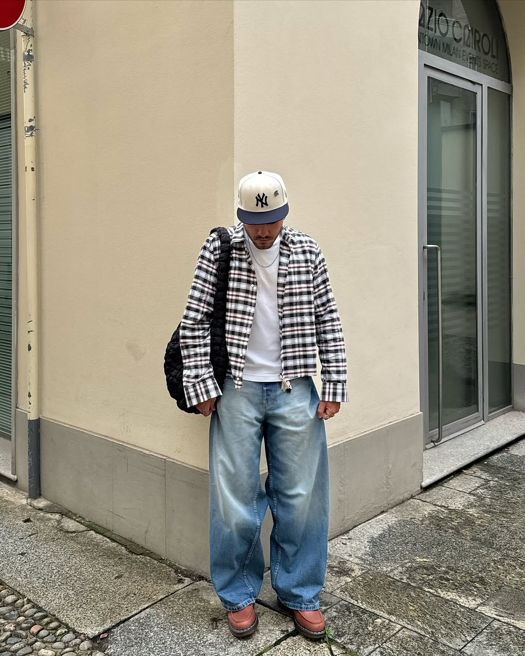 코스 퀼팅백은 만능🧳 이미지8