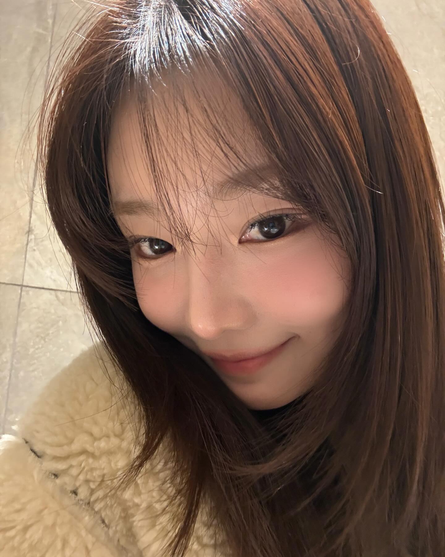 솔로지옥4 인기녀❤️‍🔥이시안
이주빈 닮은꼴로 유명한 그녀의 일상룩 모아보기✨ 이미지3