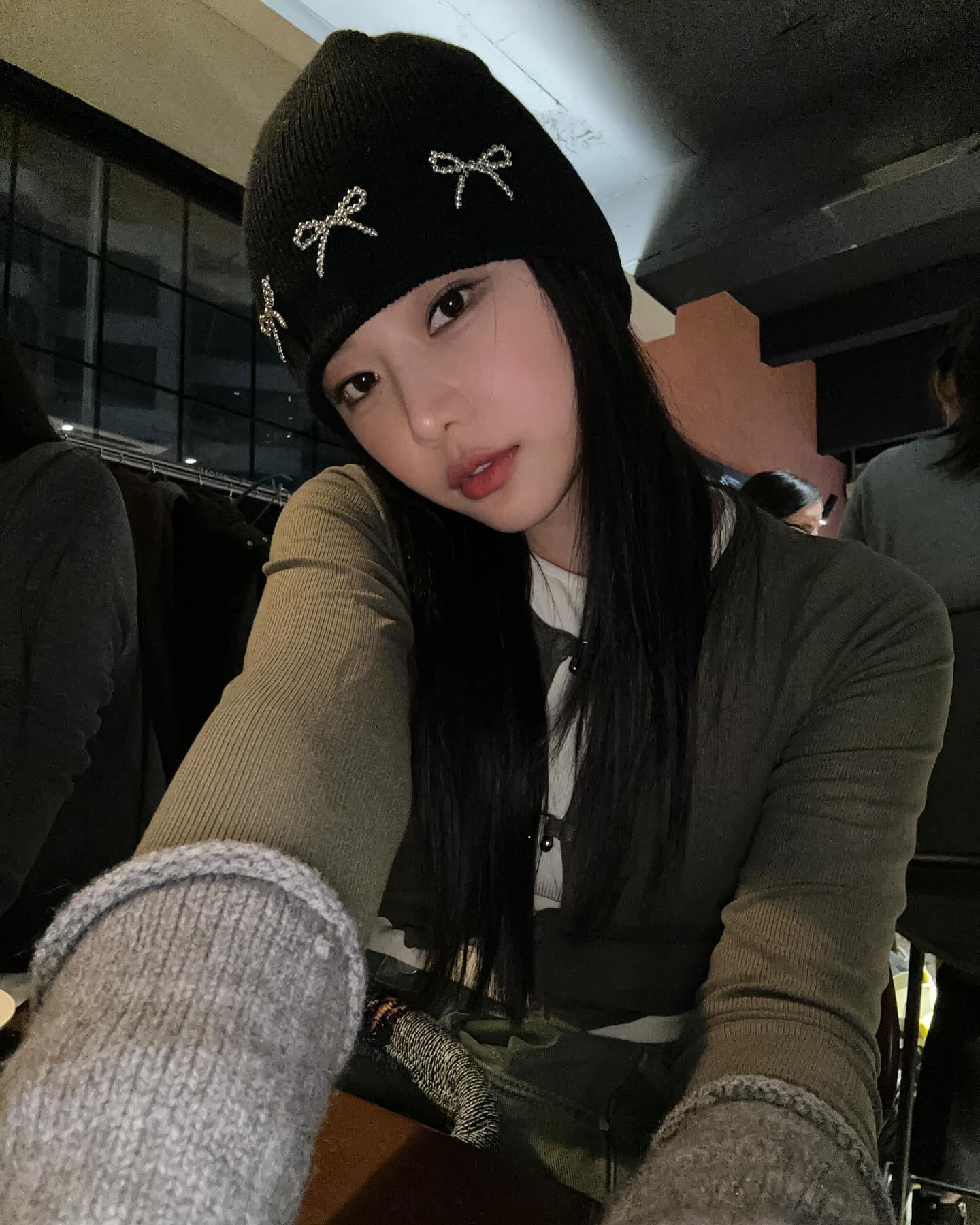 솔로지옥4 인기녀❤️‍🔥이시안
이주빈 닮은꼴로 유명한 그녀의 일상룩 모아보기✨ 이미지9