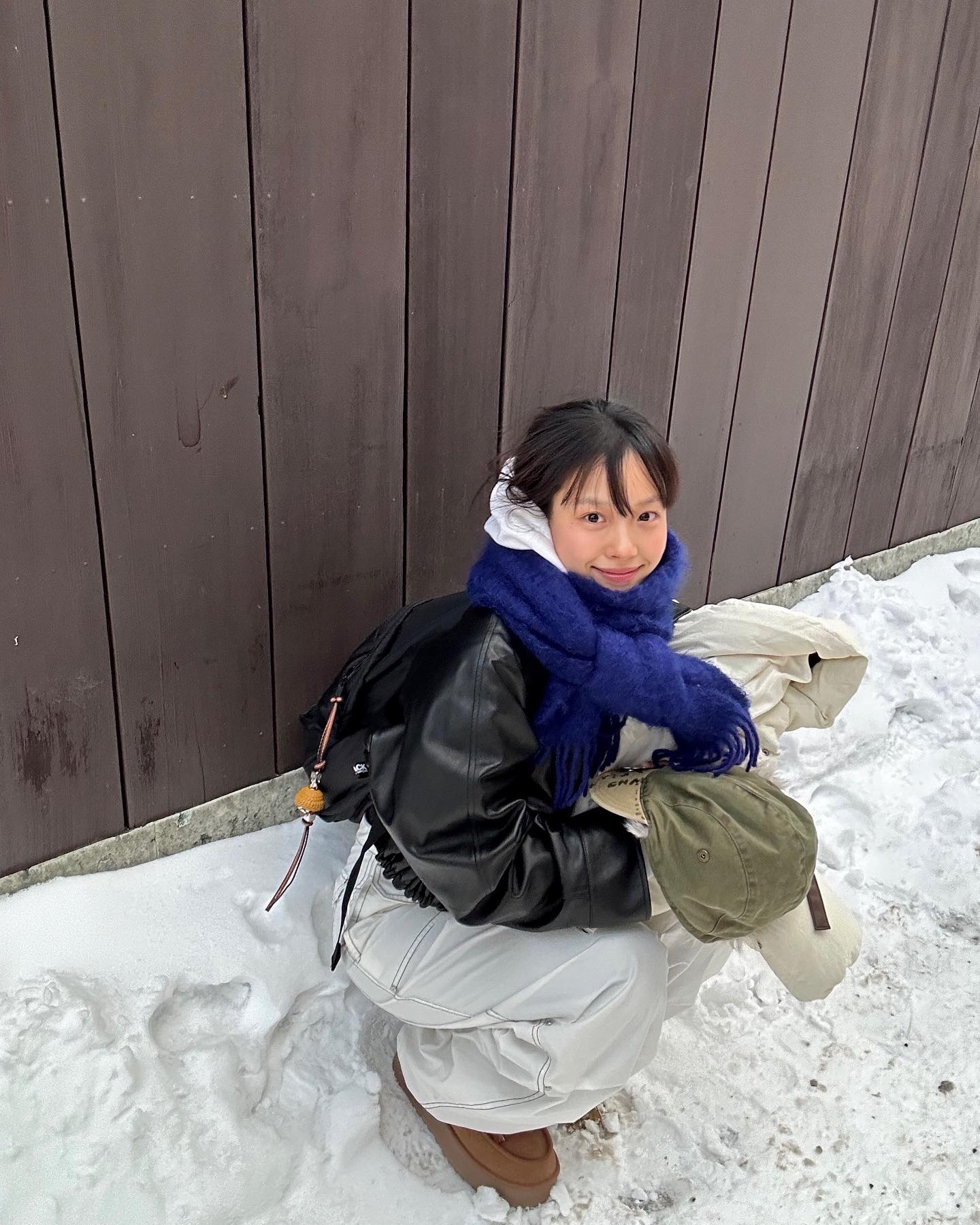 고민시와 겨울여행 간 체험하기❄️
따라하고 싶은 겨울 코디는 덤🤍 이미지