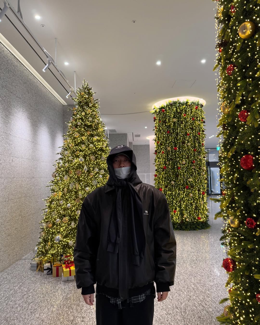 동‘휘’형의 ‘휘’감기 패션🧣 이미지8