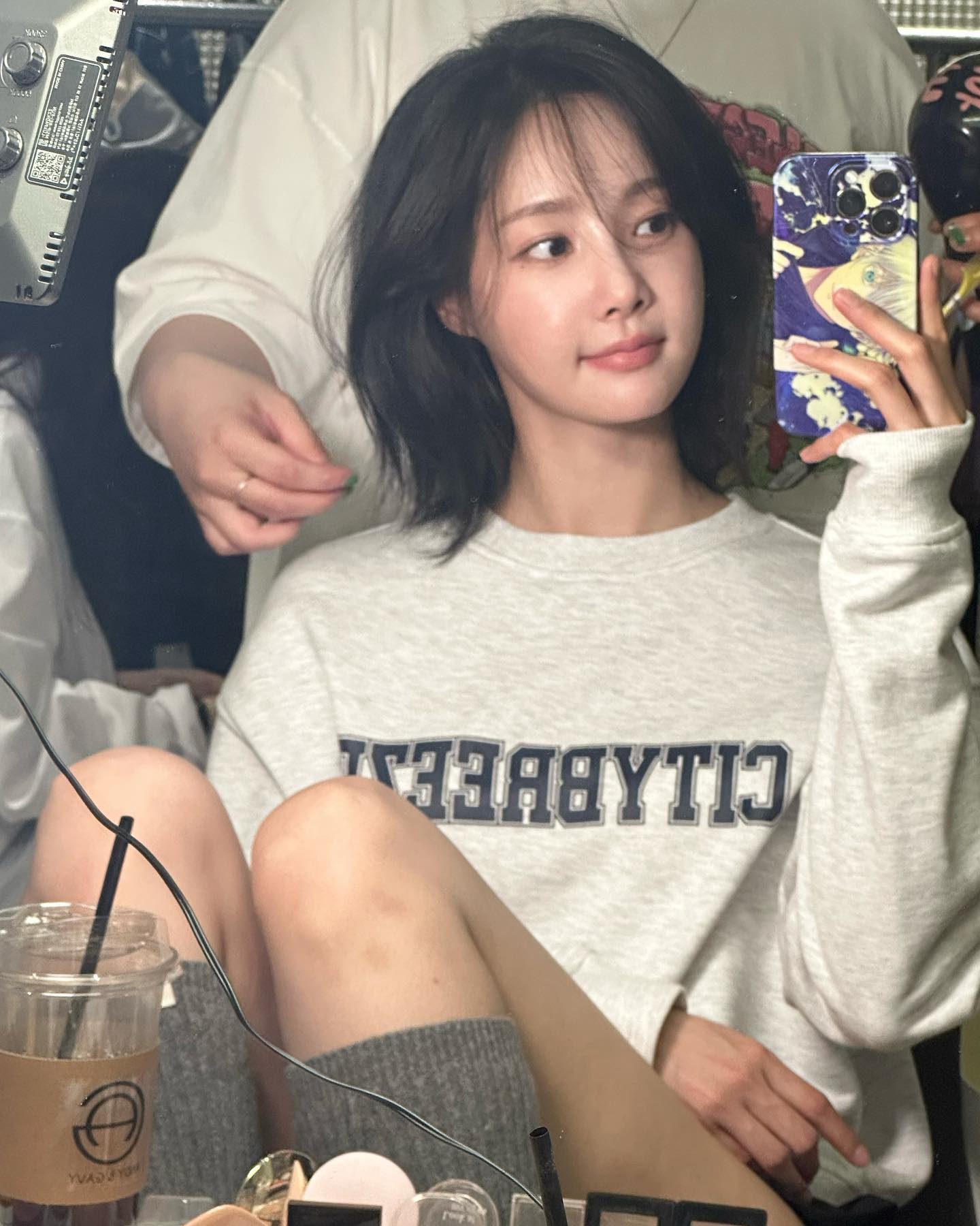 확신의 여우상 연우의 찰떡 헤어🦊
단발만 하면 레전드 찍는✨@연우 이미지5