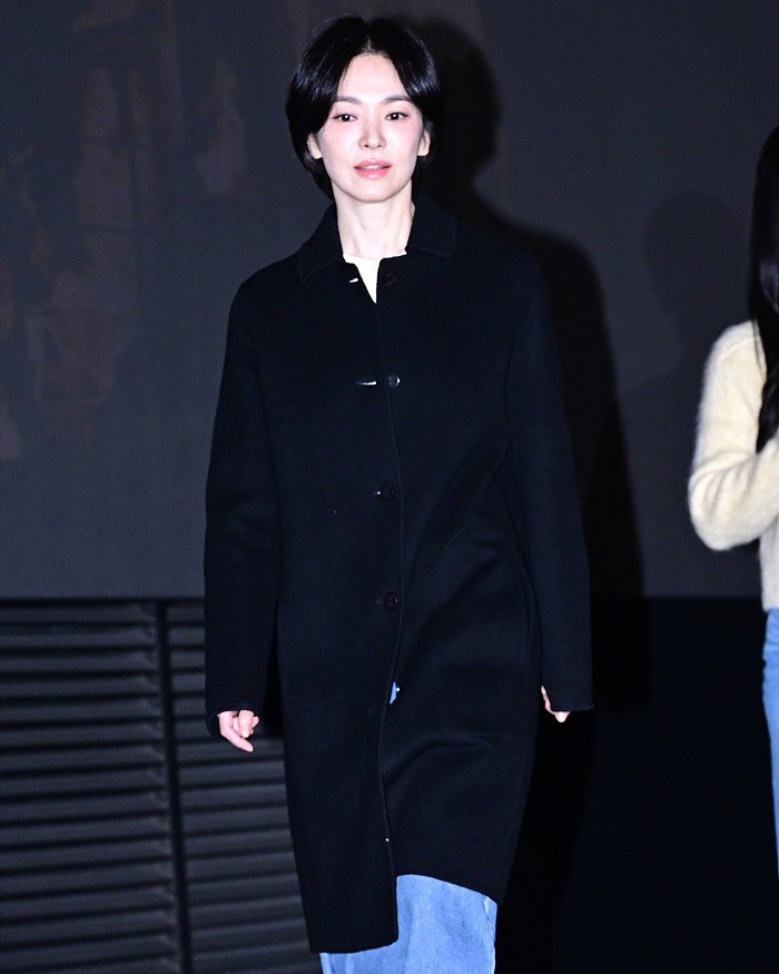 예쁜 두상 숏컷💇🏻‍♀️혜교언니 톰보이룩 이미지8