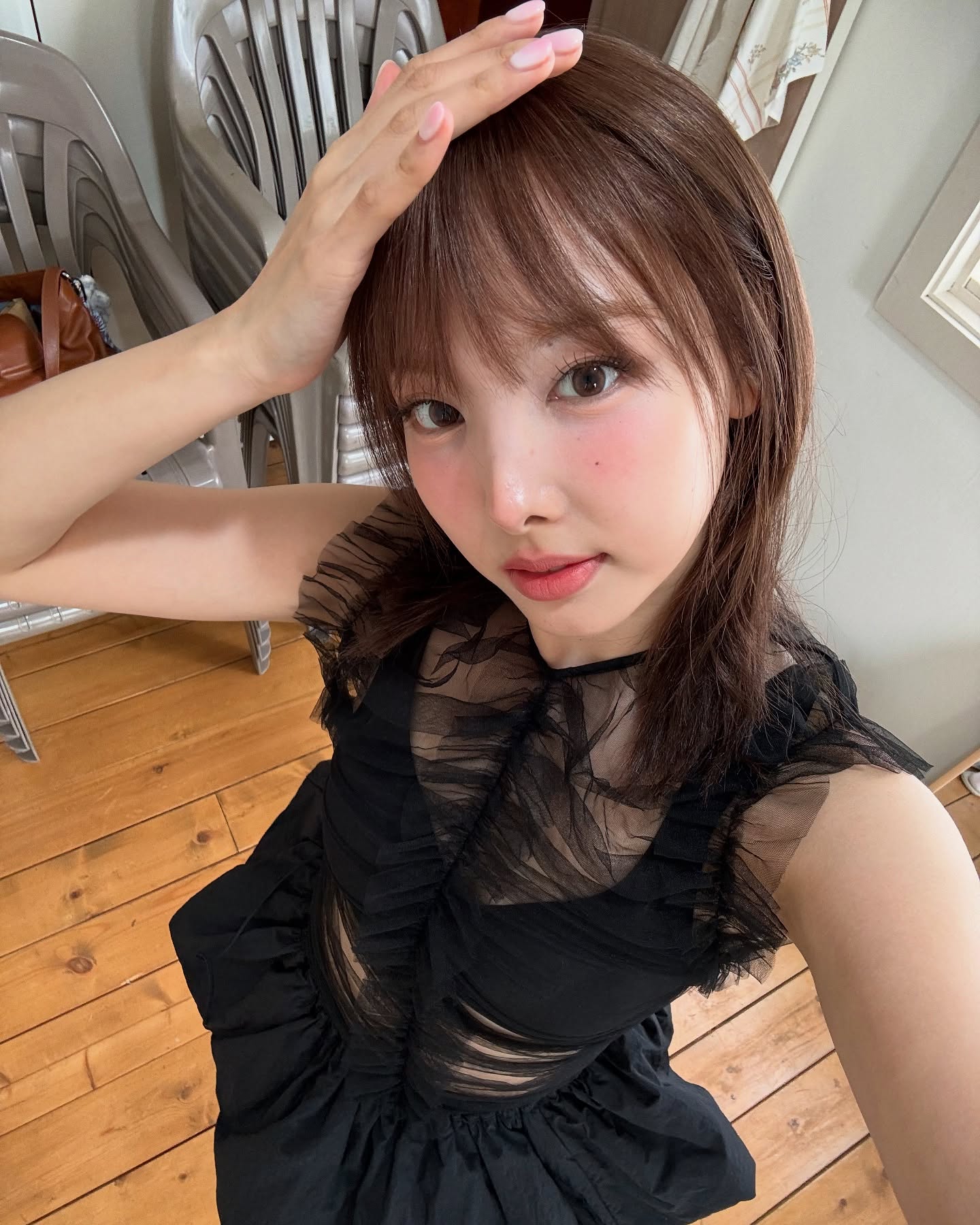 비주얼 센터 소리듣는 이 얼굴상🐰
큰 눈망울과 하얀피부로, 한국인이라면 무조건 좋아하는 @토끼상🩷 이미지2