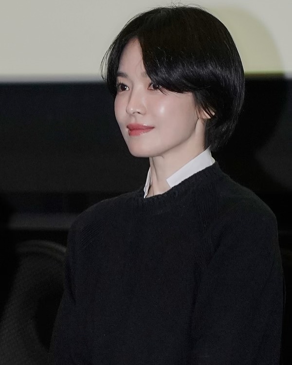 예쁜 두상 숏컷💇🏻‍♀️혜교언니 톰보이룩 이미지4