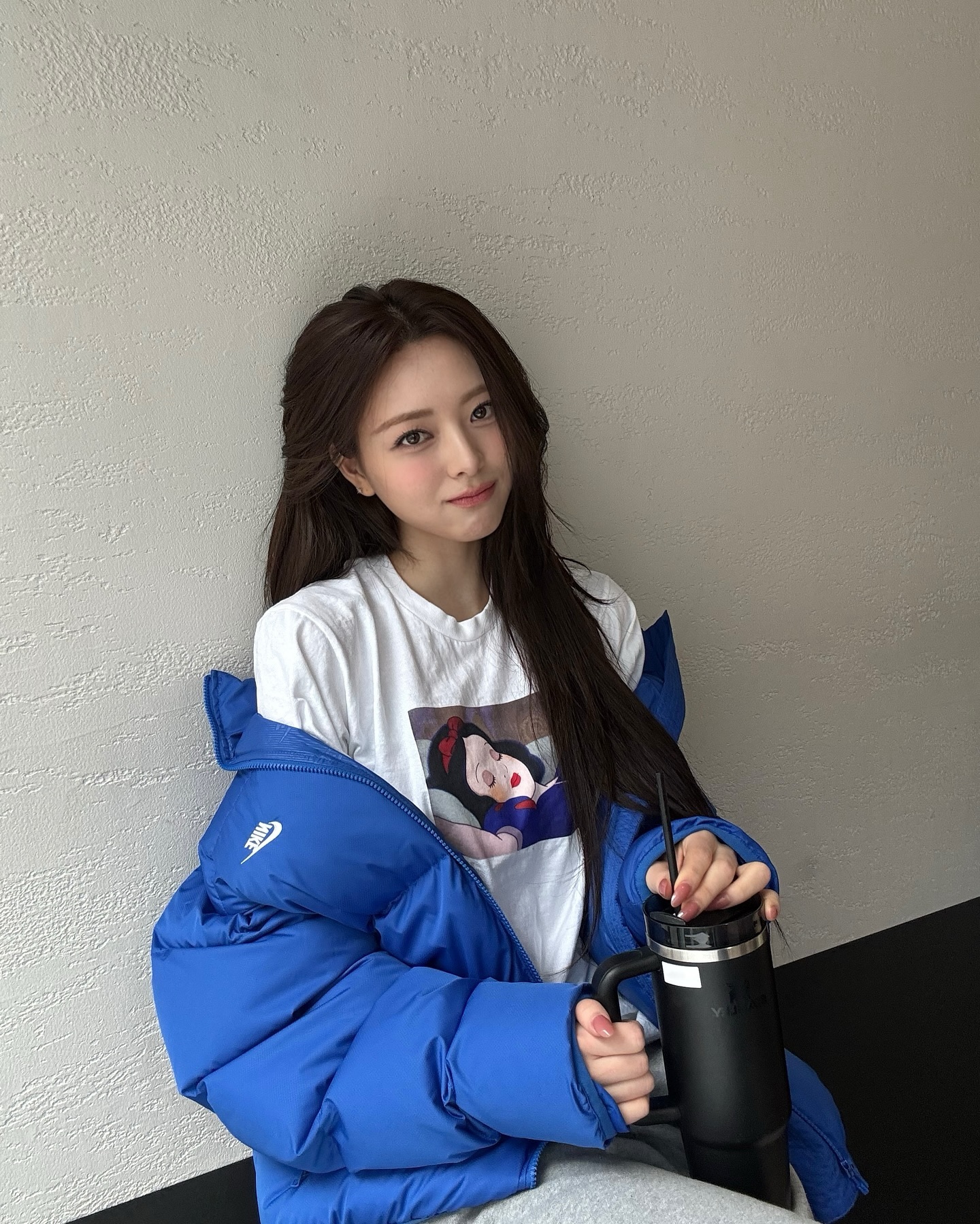 비주얼 센터 소리듣는 이 얼굴상🐰
큰 눈망울과 하얀피부로, 한국인이라면 무조건 좋아하는 @토끼상🩷 이미지9