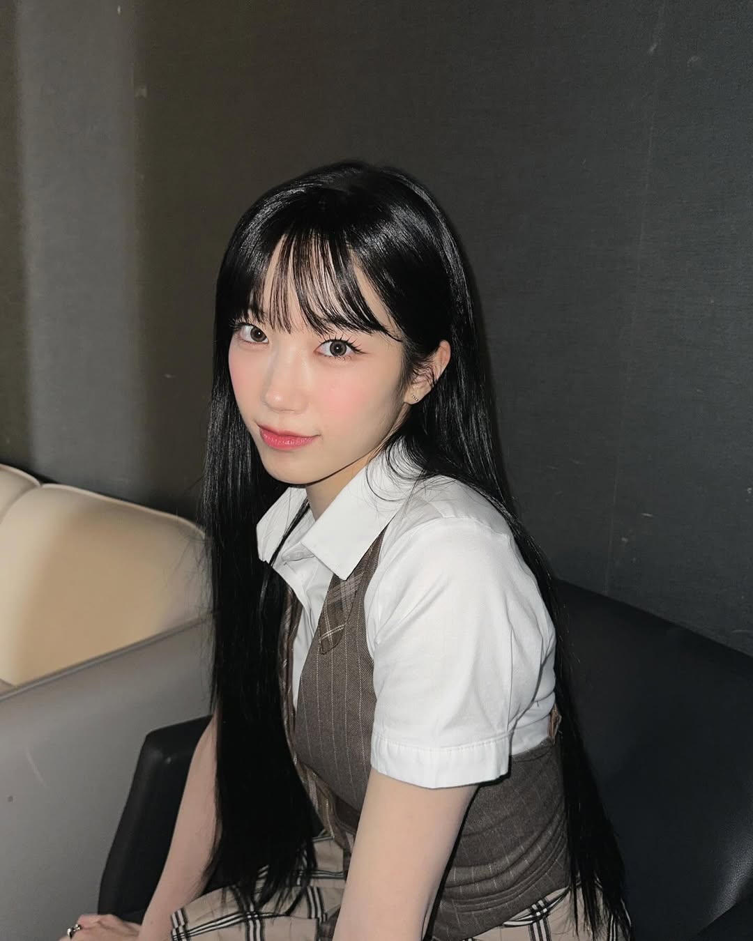 써먹기 좋은 청순 메이크업 꿀팁🍯 이미지
