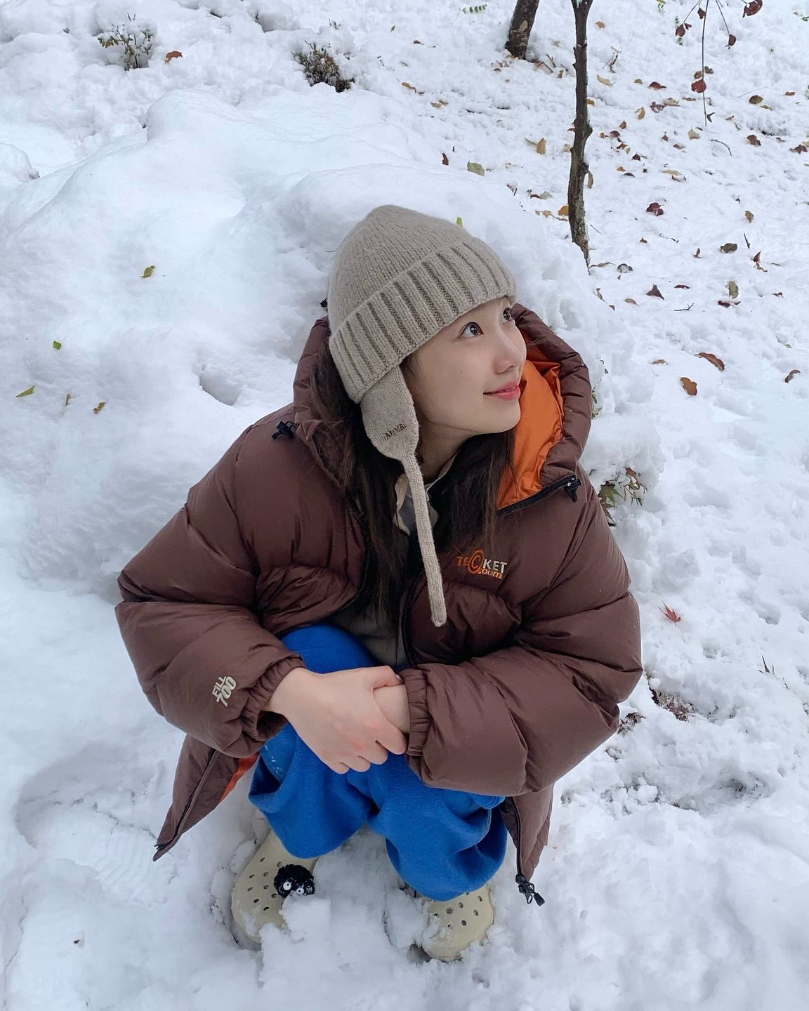 지금 눈와요❄️맘껏 즐기시되, 눈길 조심하기☃️🤍 이미지5