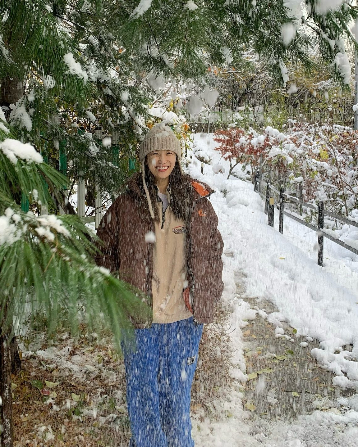 지금 눈와요❄️맘껏 즐기시되, 눈길 조심하기☃️🤍 이미지7