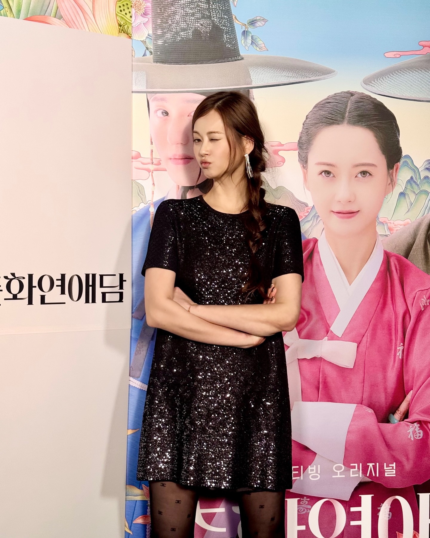 지금 제일 핫한 헤어는 땋은머리🌾
내추럴하거나 유니크한 땋은머리 스타일링🤎 이미지