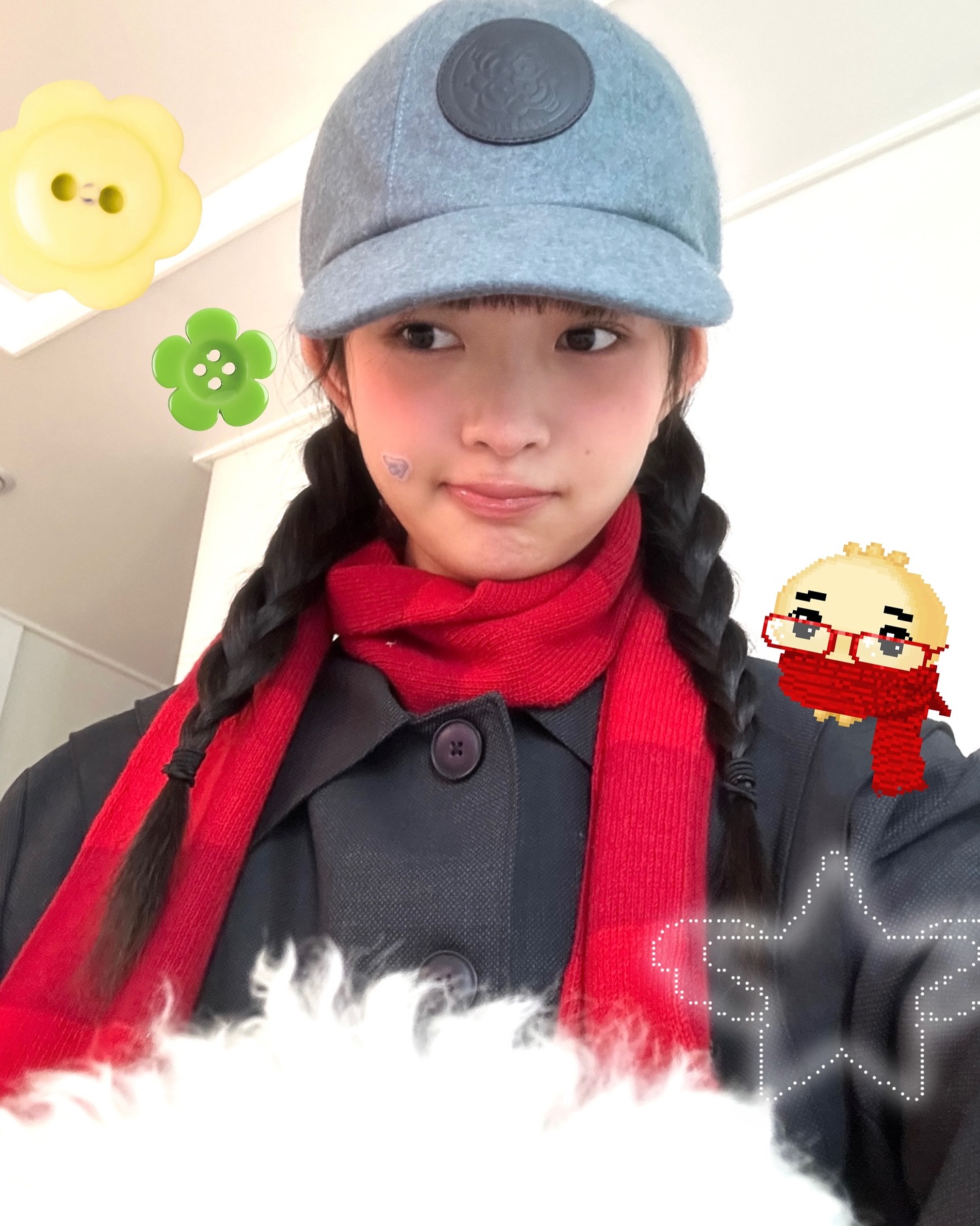 레이의 사꾸는 보법이 다르다🍀🪽✨

최근 유행하는 사꾸(=사진꾸미기) 트렌드를 알고 싶다면 레이의 인스타그램을 참고해보세요. 

스티커를 붙이는 것은 물론, 분할 컷, 손그림까지..사진 꾸미기계의 트렌드세터 아니 어떠한 경지에 올랐다고 표현해야 할까요?

덕분에 레이의 인스타그램에 사진이 업로드 되었다는 소식을 보면 이번엔 어떤 트렌디한 사진 꾸미기를 했을지 기대되는 것은 덤이죠.

이번 주말에 인생샷을 건지셨다면 레이의 사꾸를 참고해보시는 것은 어떠세요? 이미지5