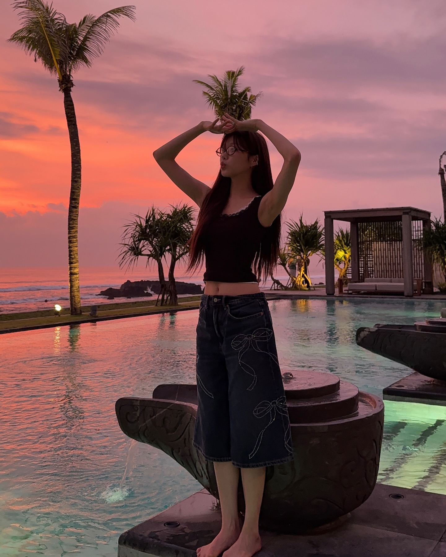 인생샷 건지는👙🏖️휴양지 코디
추운 겨울을 벗어나 따뜻한 휴양지에서는 이렇게❤️ 이미지10