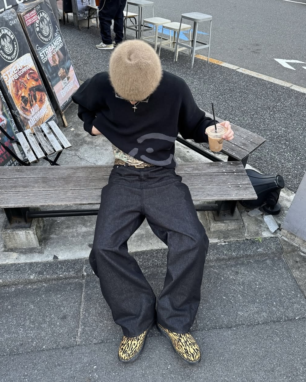 심심할 때 발끝에 호피로🐯 이미지