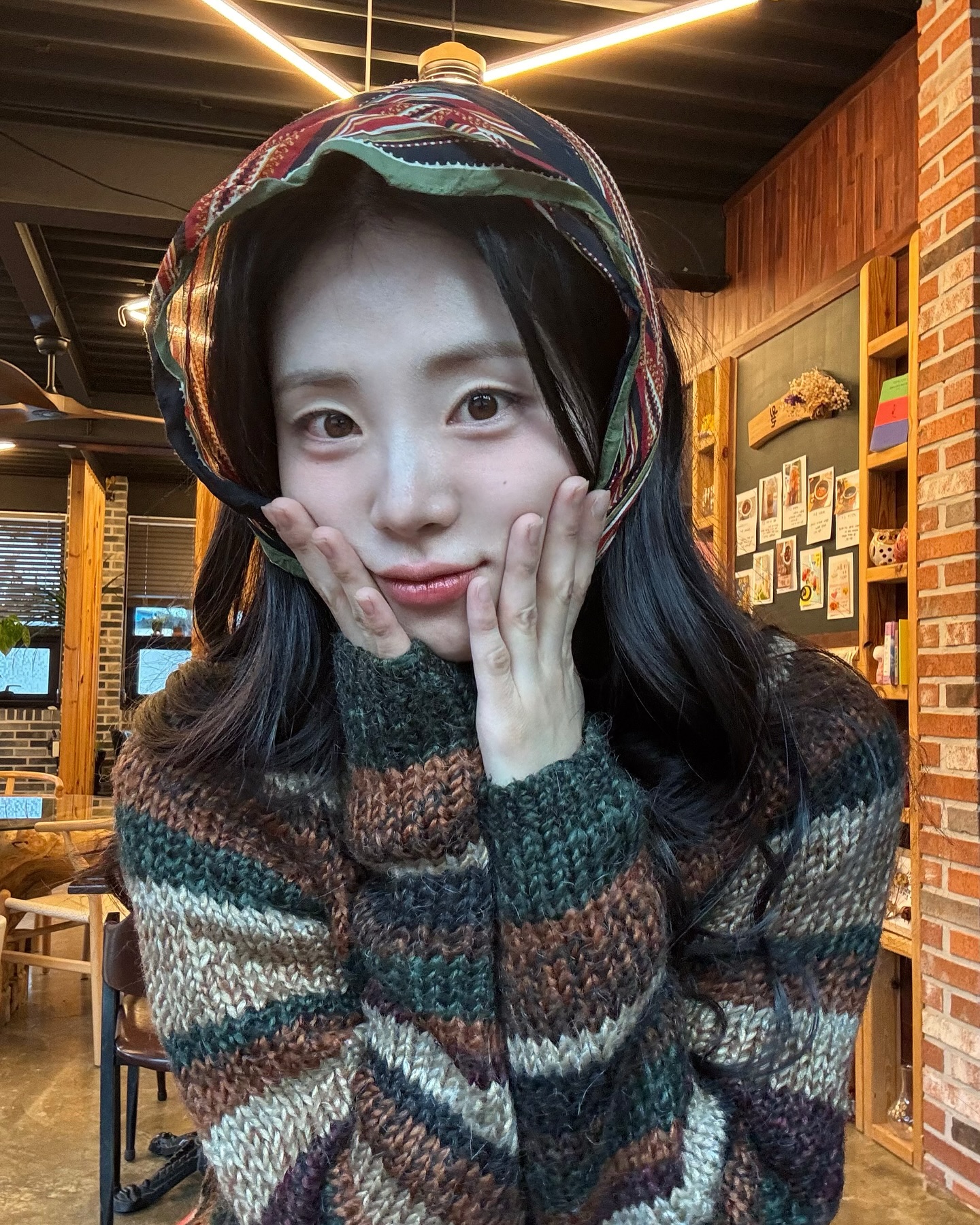 겨울룩은 신시아 참고하기☑️
캐주얼한 룩부터 데이트룩까지 다양해❤️ 이미지