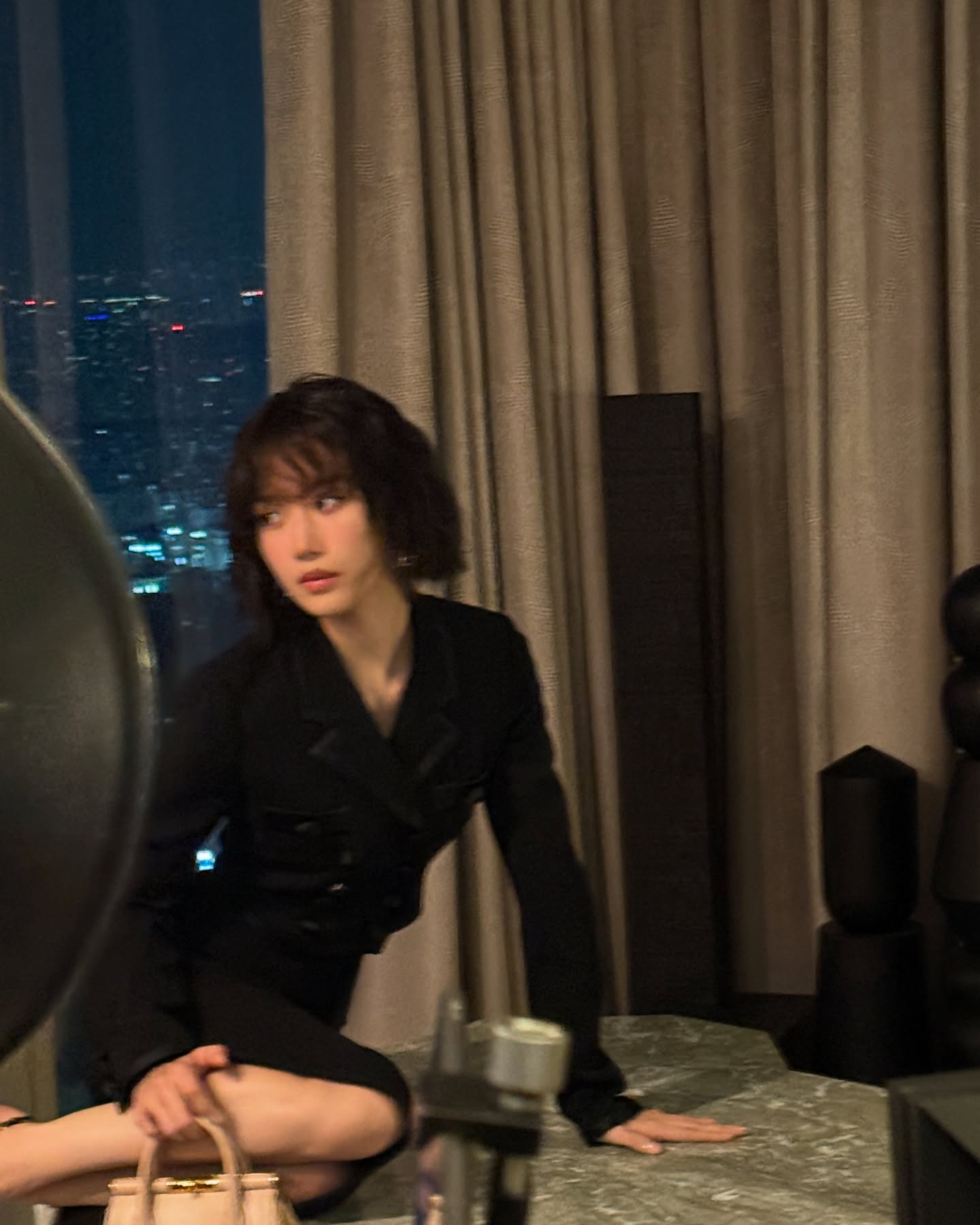 충격실존🚨문가영 단발
칼단발로 포스있다가 부스스펌 들어가니 멍뭉미 가득❤️ 이미지4