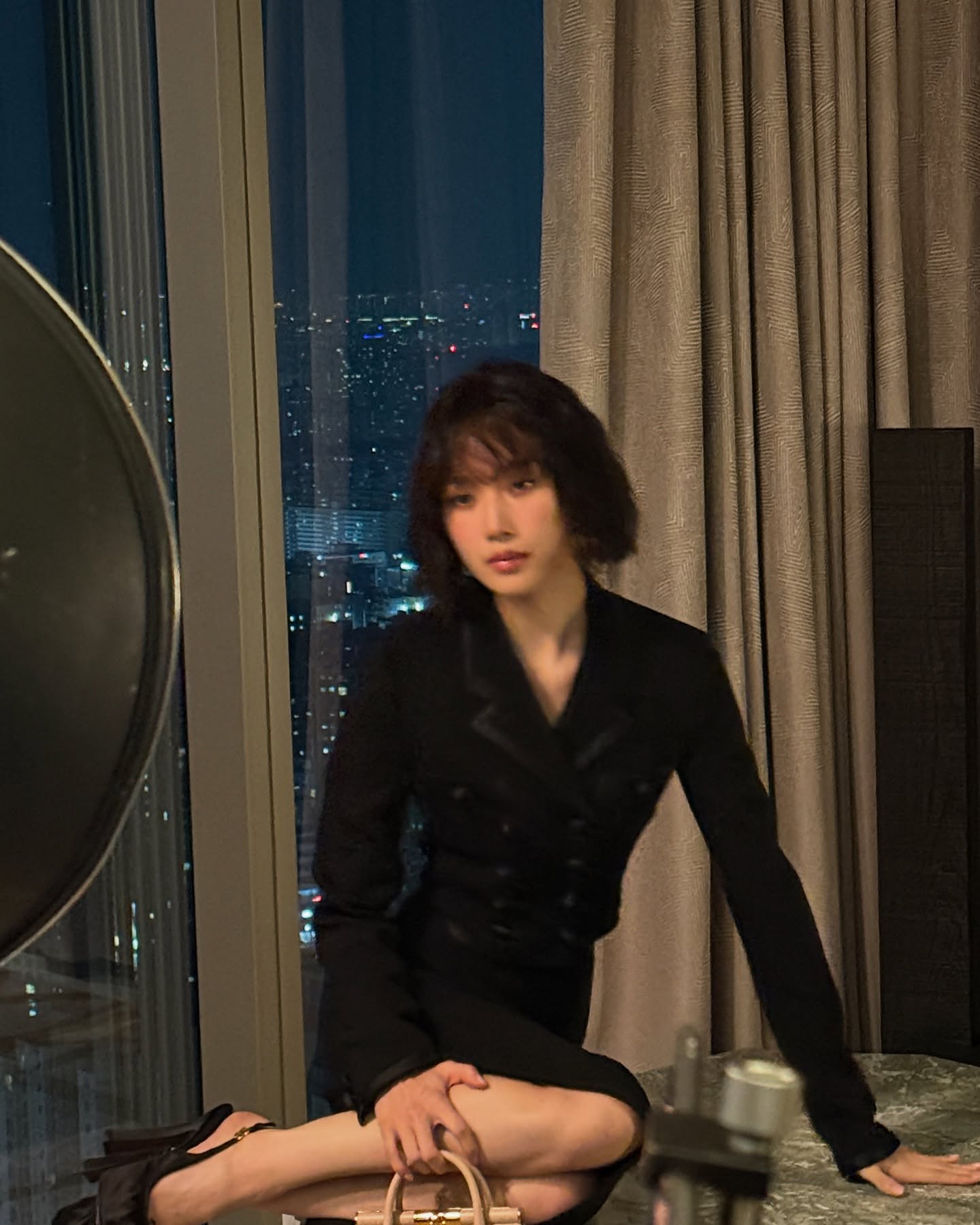 충격실존🚨문가영 단발
칼단발로 포스있다가 부스스펌 들어가니 멍뭉미 가득❤️ 이미지5