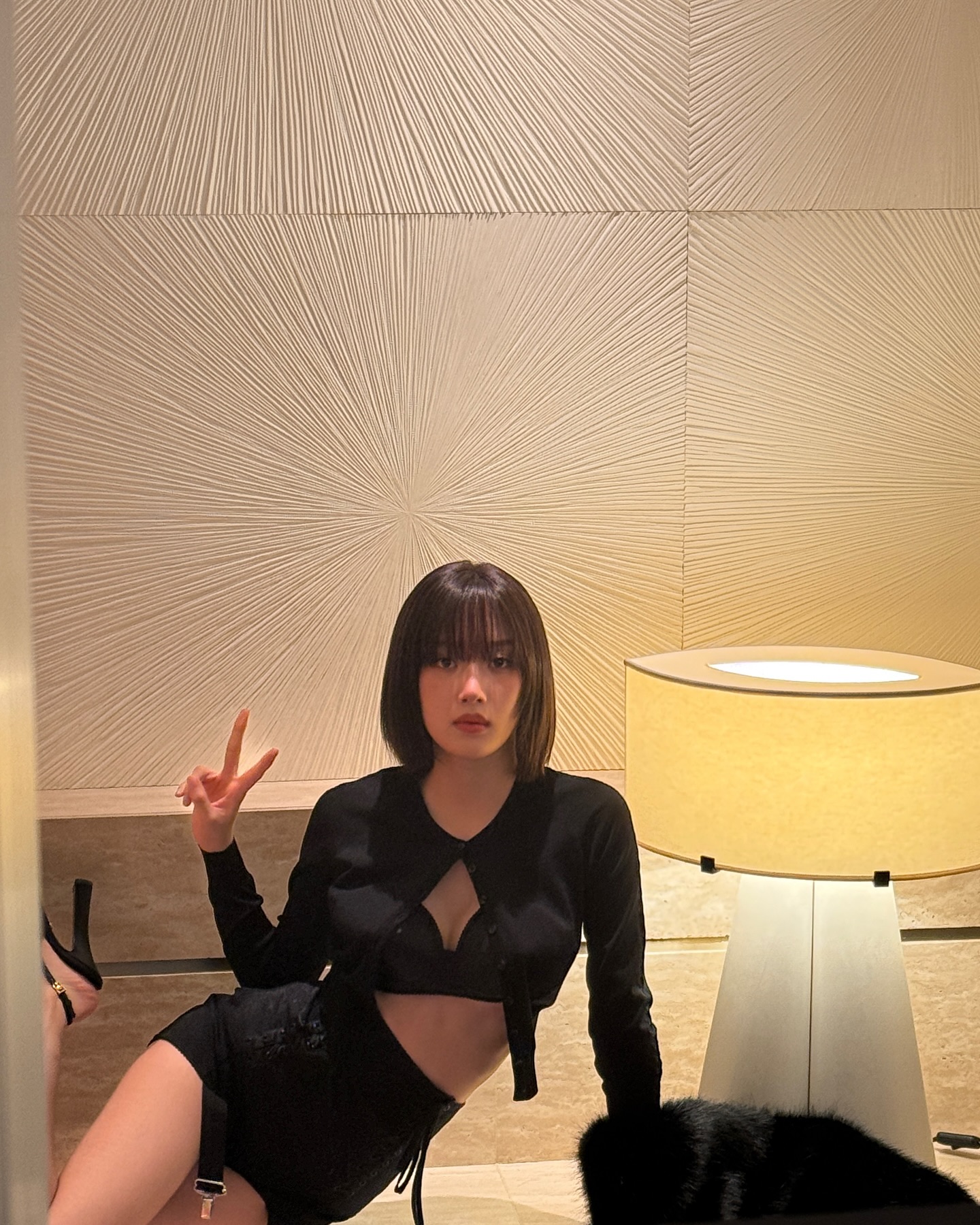 충격실존🚨문가영 단발
칼단발로 포스있다가 부스스펌 들어가니 멍뭉미 가득❤️ 이미지3