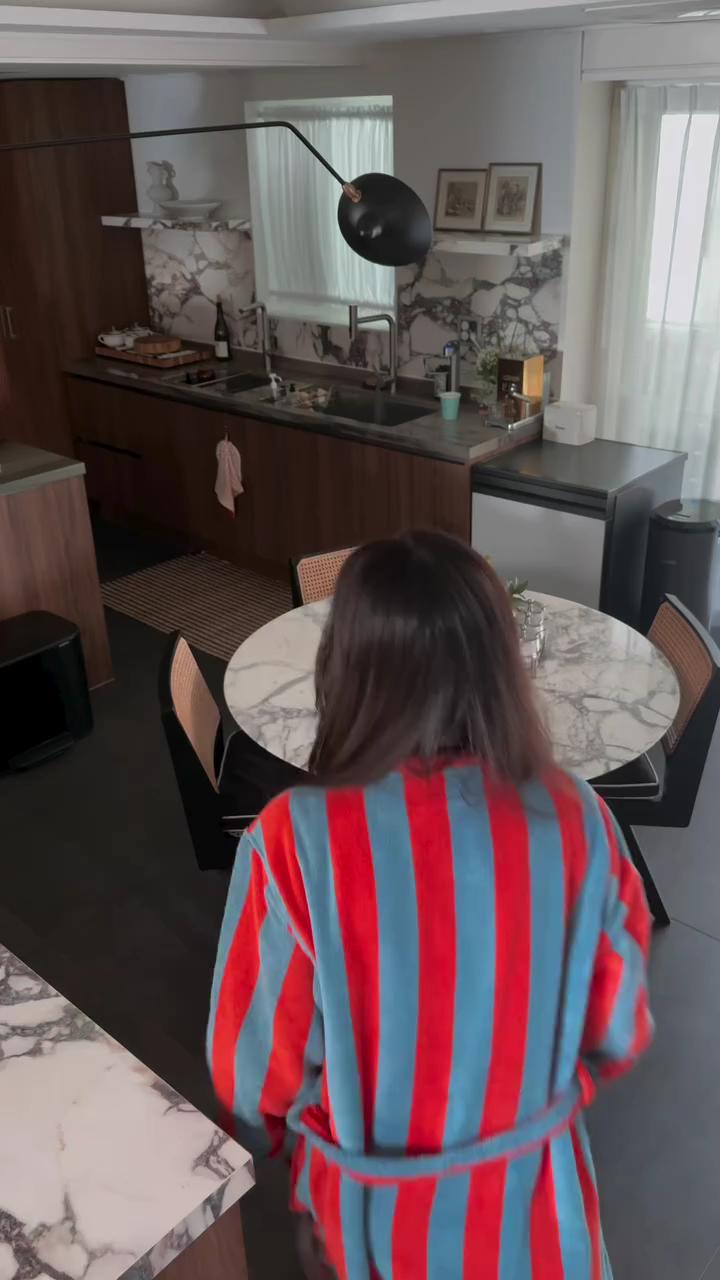 이 릴렉스 바이브..💛 이미지
