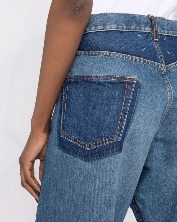 에이셉 라키 푸마 스피드캣 신고 쇼핑🐆

모터스포츠 감성을 담은 클래식한 실루엣을 보여주는 푸마 스피드캣 og를 신은 라키.

슈프림 스몰 박스 로고 후드와 메종 마르지엘라 스트레이트진을 매치해 편안하면서도 스타일리시한 무드를 보여주었습니다.

라키의 감각적인 포인트 스타일링!🔥 이미지