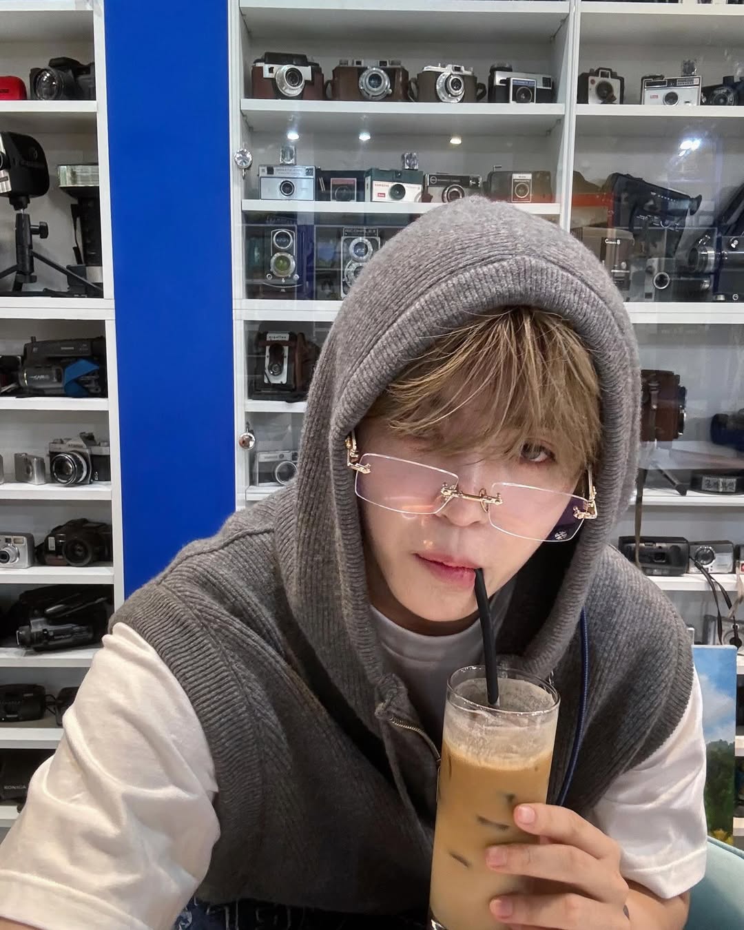 요즘 끌리는 무테안경🤓 이미지5