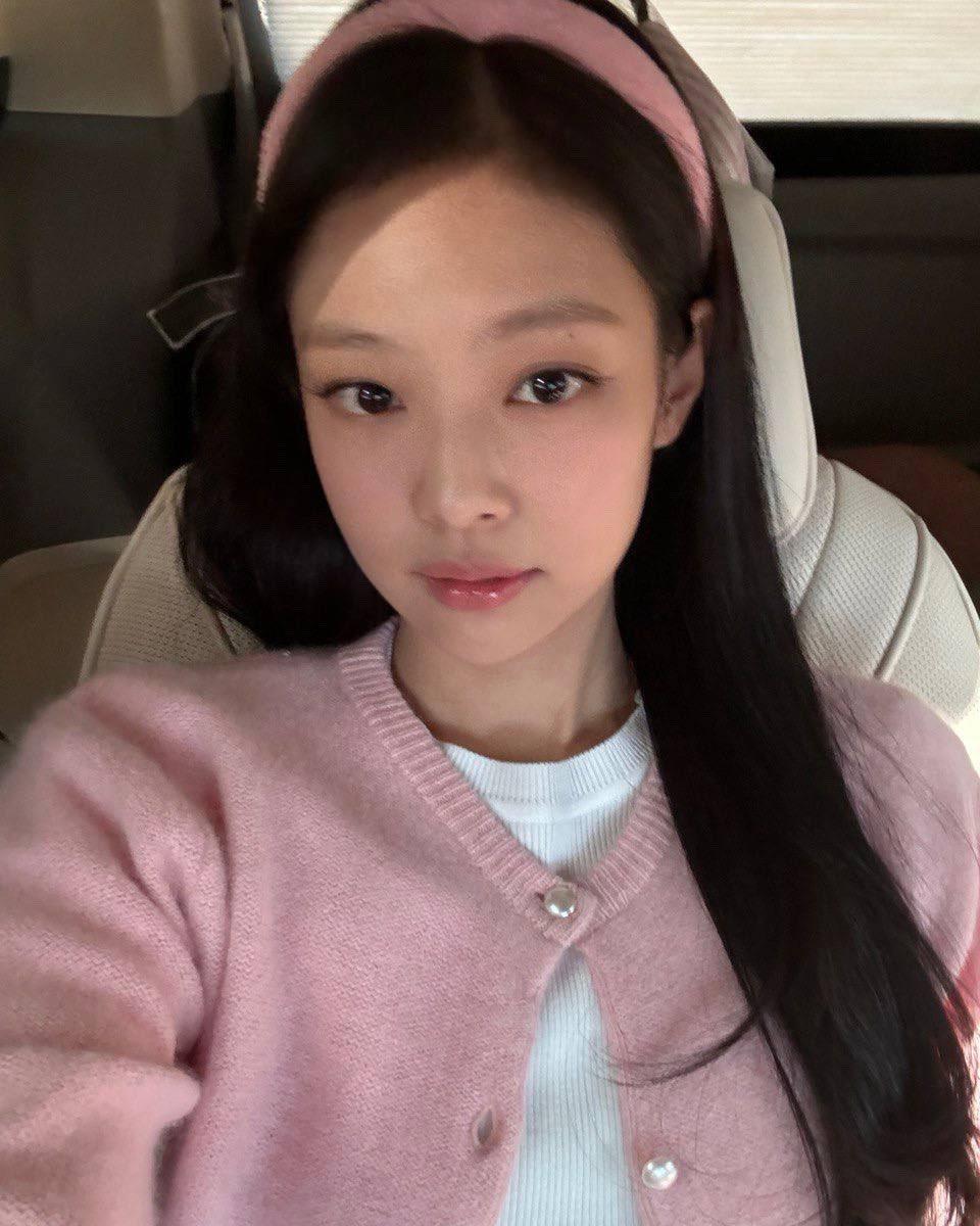 봄에 입기 좋은 파스텔 톤 가디건🩵 이미지
