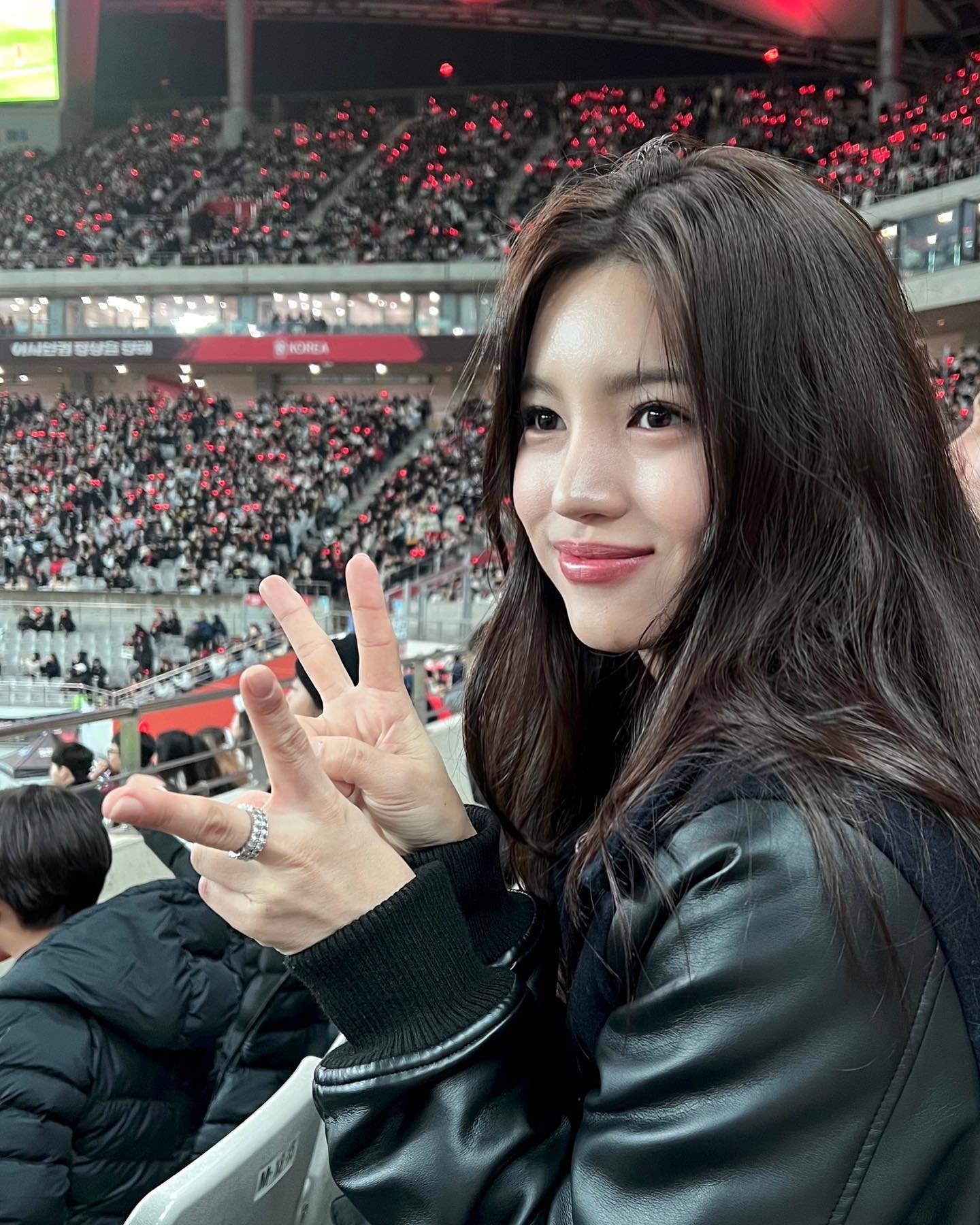 유병재 여친으로 유명한🌹이정안
송혜교, 한소희 닮은꼴 이정안의 여친룩✨ 이미지8