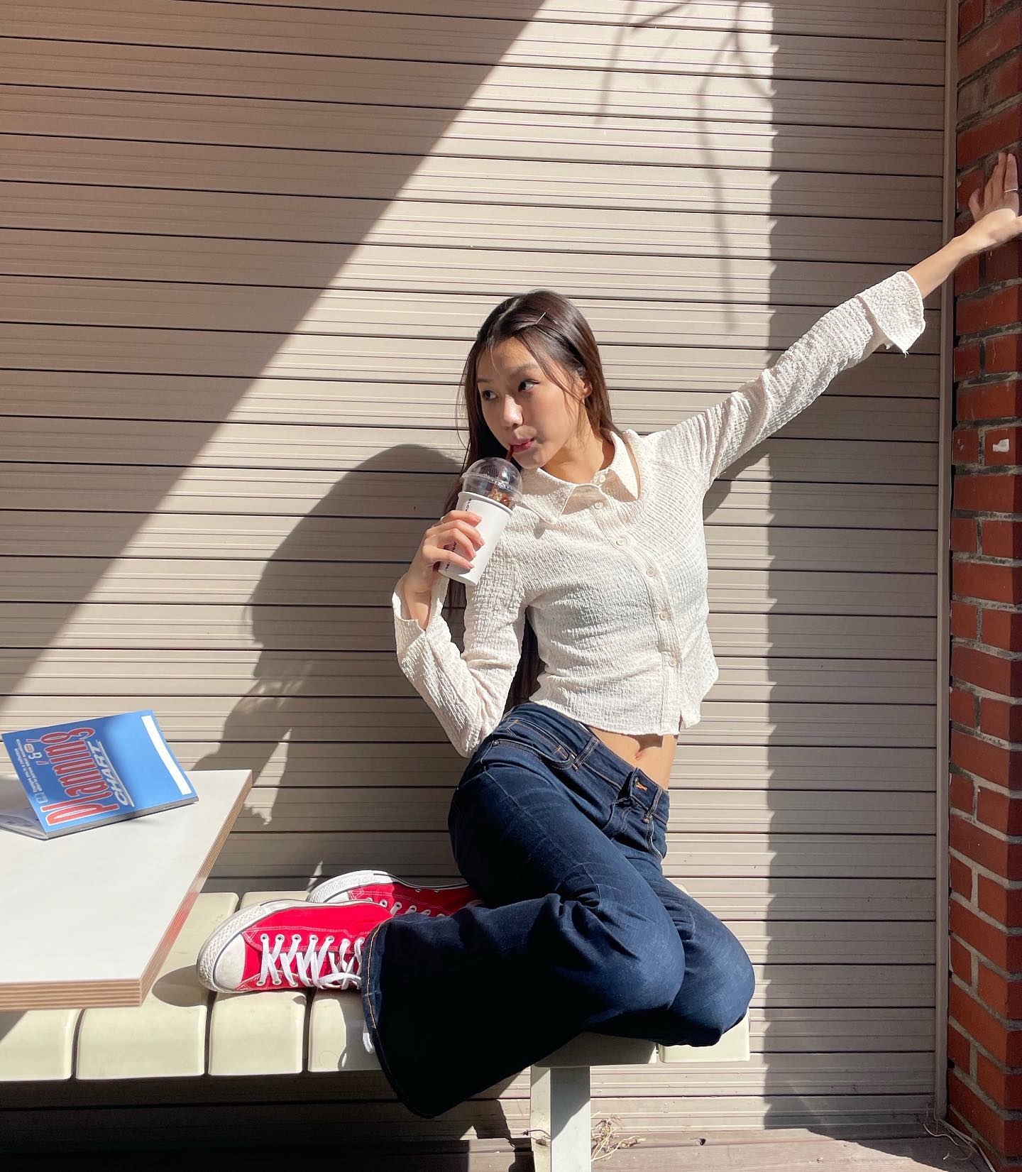 올봄엔 화사한 레드 포인트 룩❤️ 이미지3
