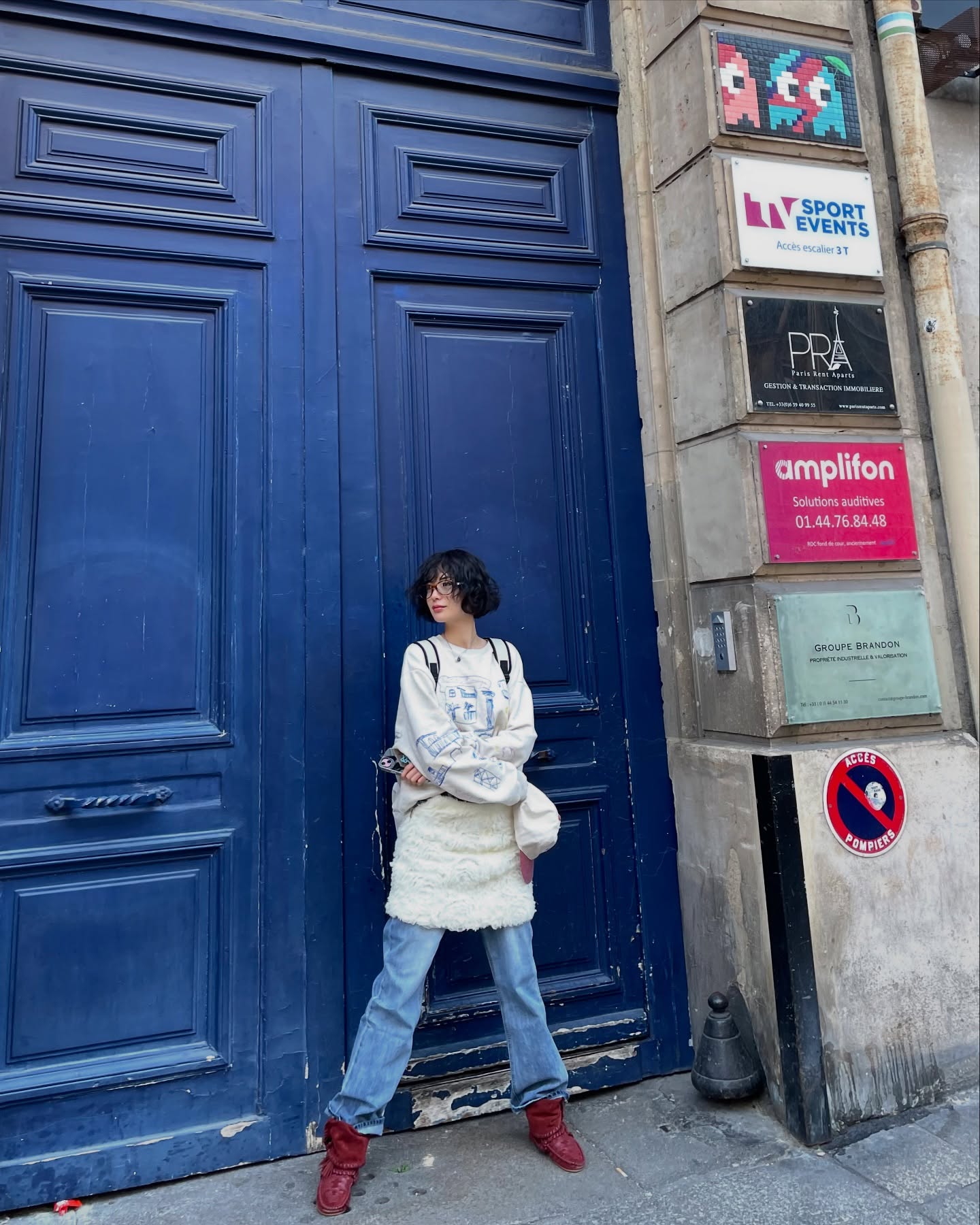 상의는 가볍게, 하의는 두겹으로
치마 + 바지 레이어드로 스타일리쉬하게✌🏻✨ 이미지