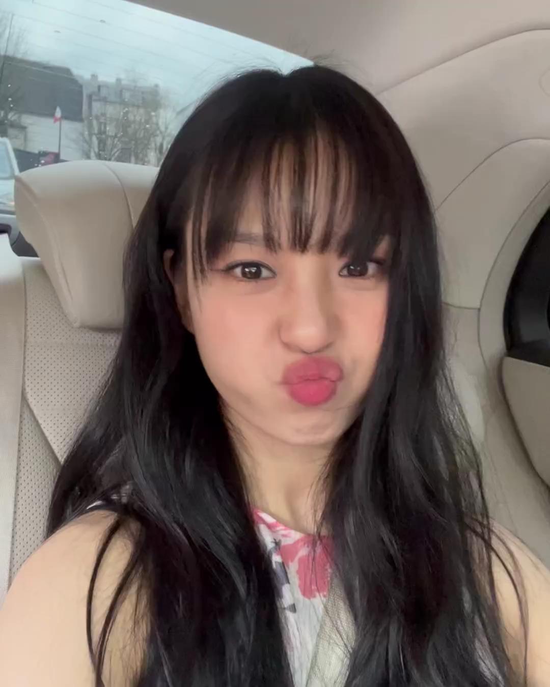 나만 고민시 앞머리 악개야?😏
앞머리 고민 중이라면 고민시 보고 잘라보자❤️ 이미지