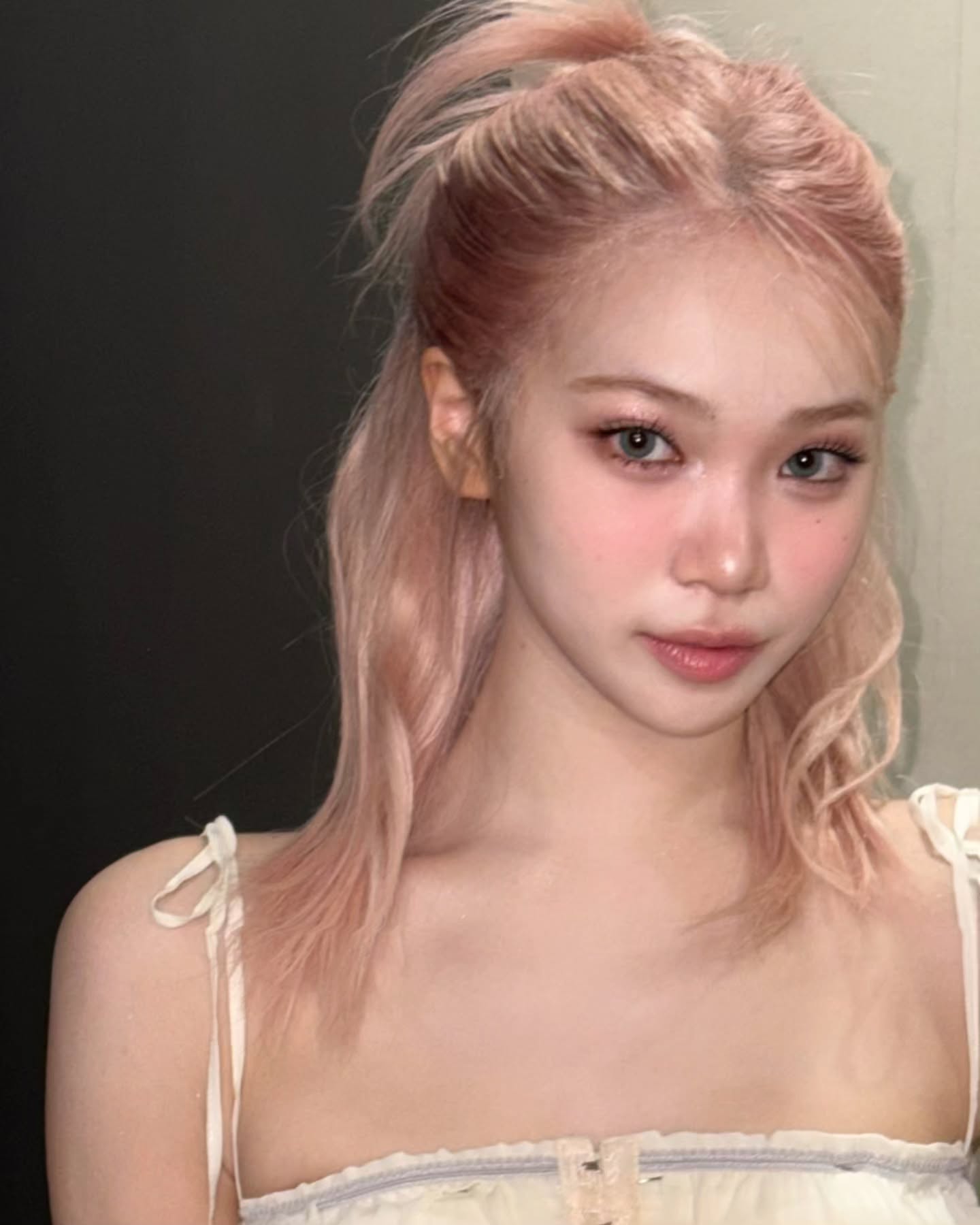 요즘은 티 안나는 가발이 대세✨
헤어 변신이 고민된다면? 가발로 손쉽게 완성✔️ 이미지